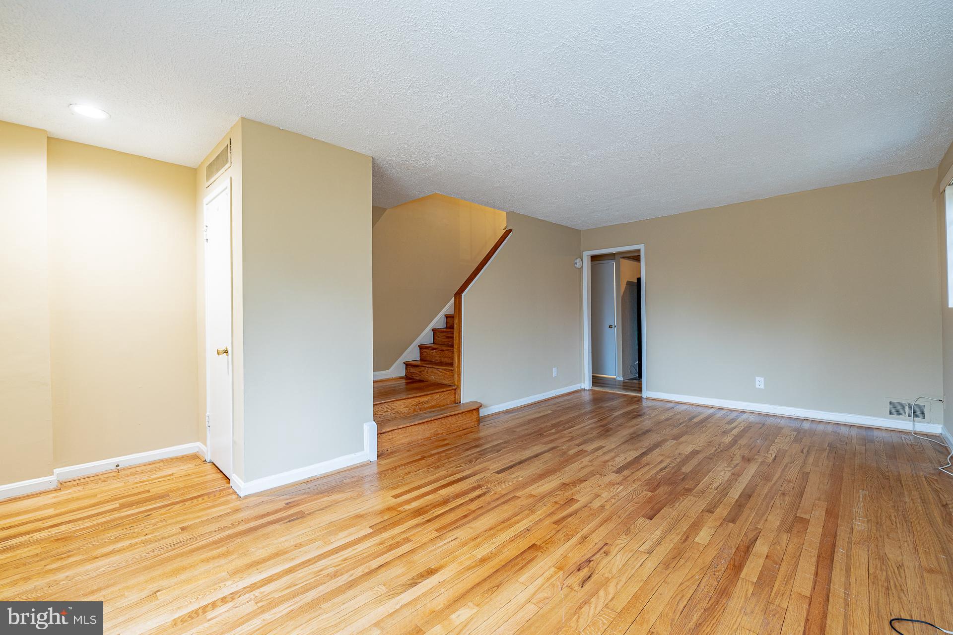 DUPONT HEIGHTS - Residential