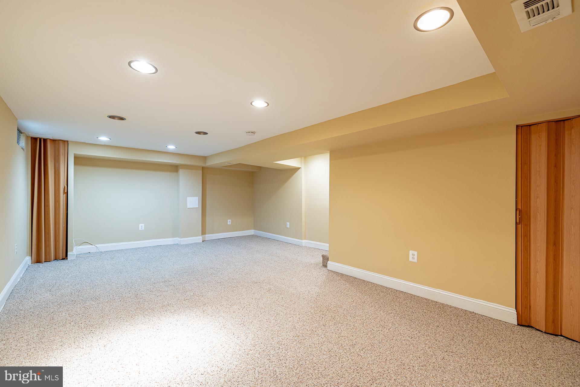 DUPONT HEIGHTS - Residential