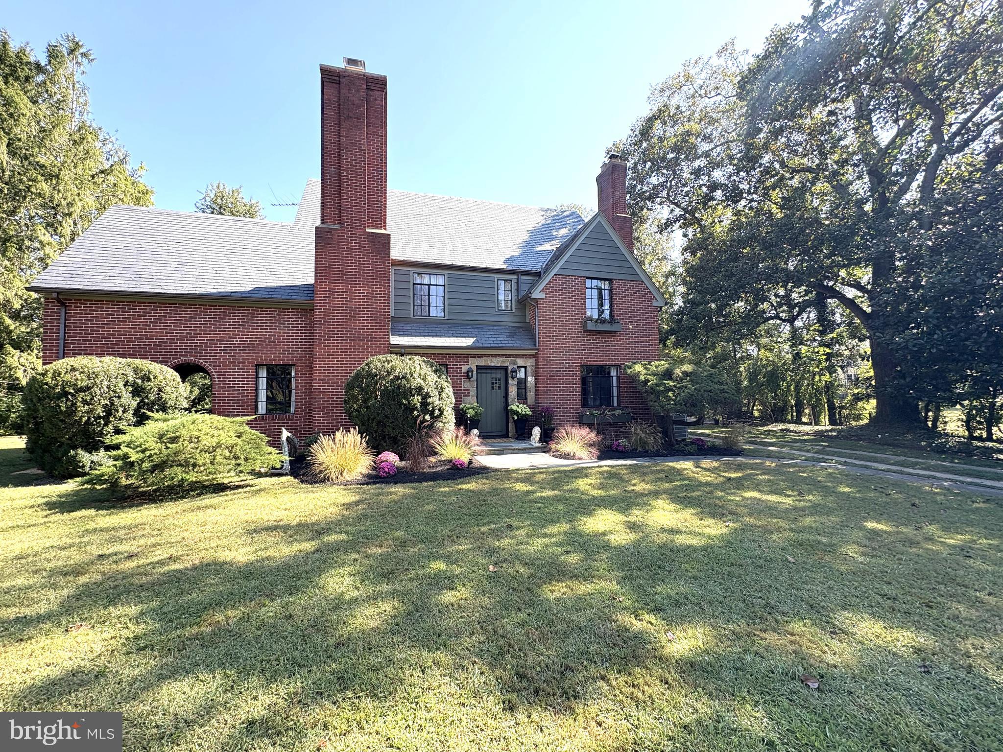 WASHINGTON VIRGINIA - Residential