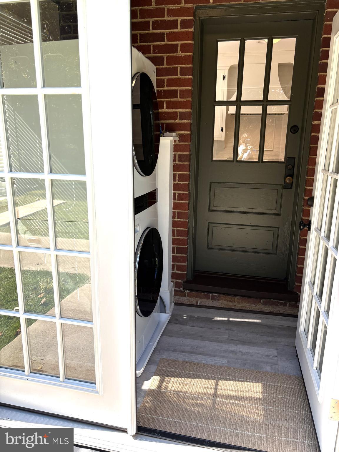 WASHINGTON VIRGINIA - Residential