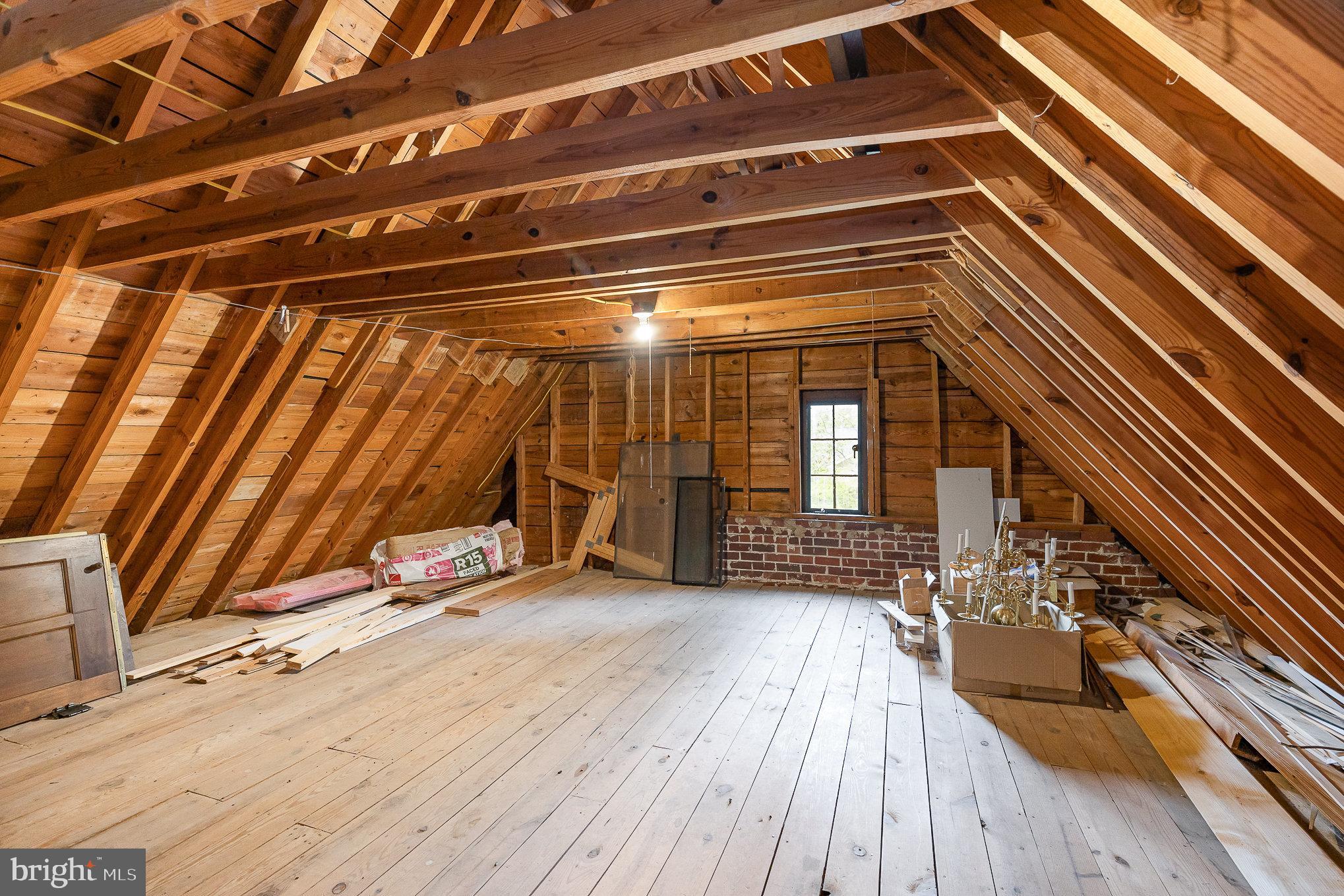 WASHINGTON VIRGINIA - Residential