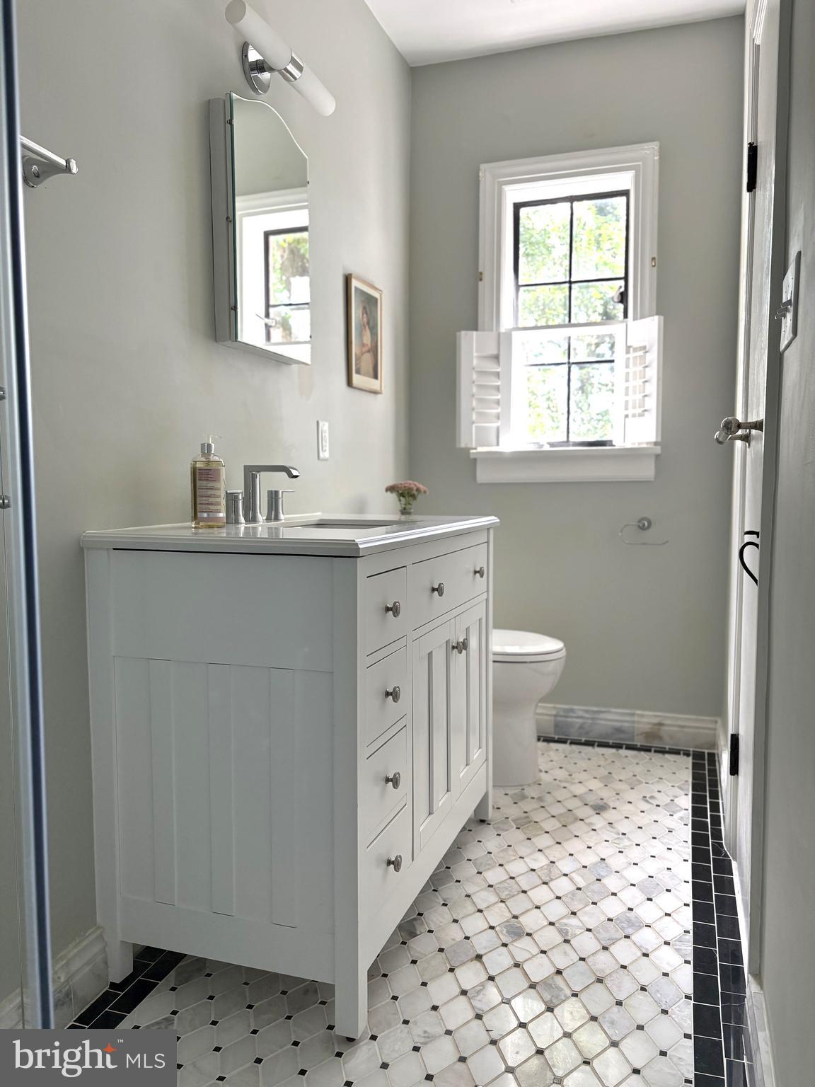 WASHINGTON VIRGINIA - Residential