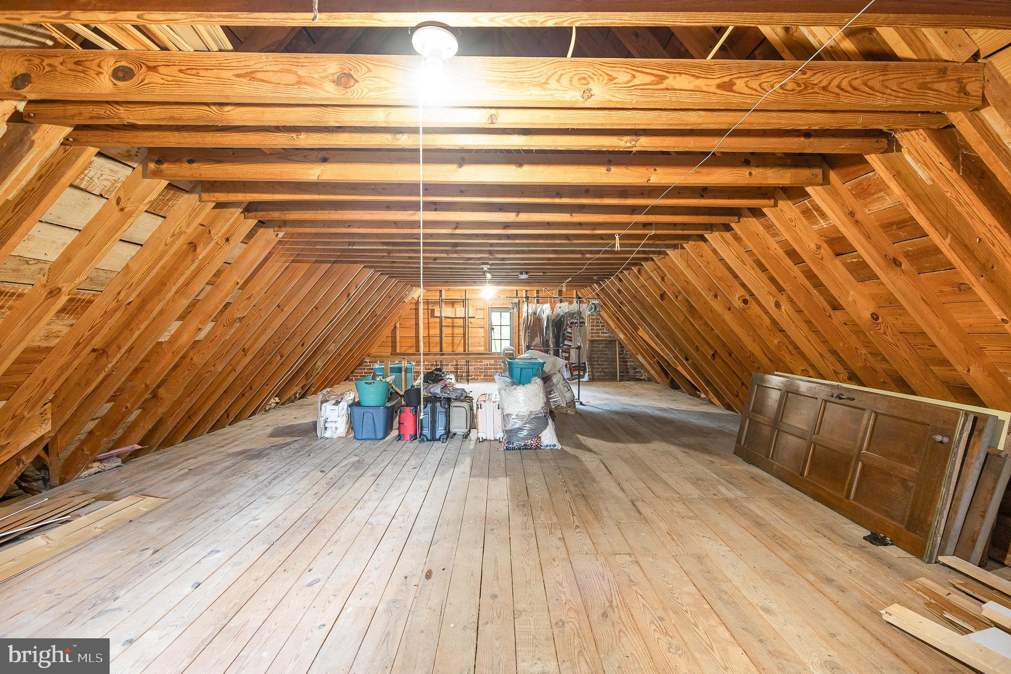 WASHINGTON VIRGINIA - Residential