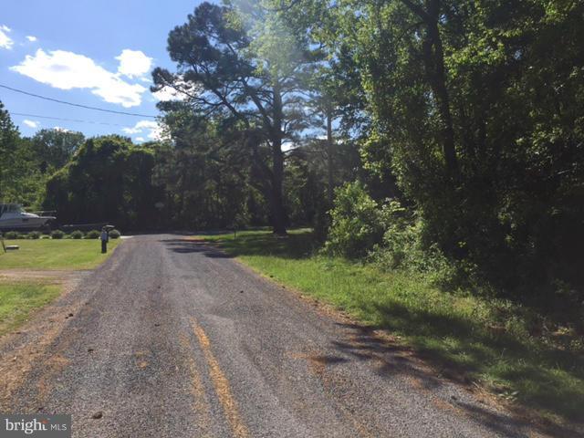 SPRING COVE GARDENS - Land