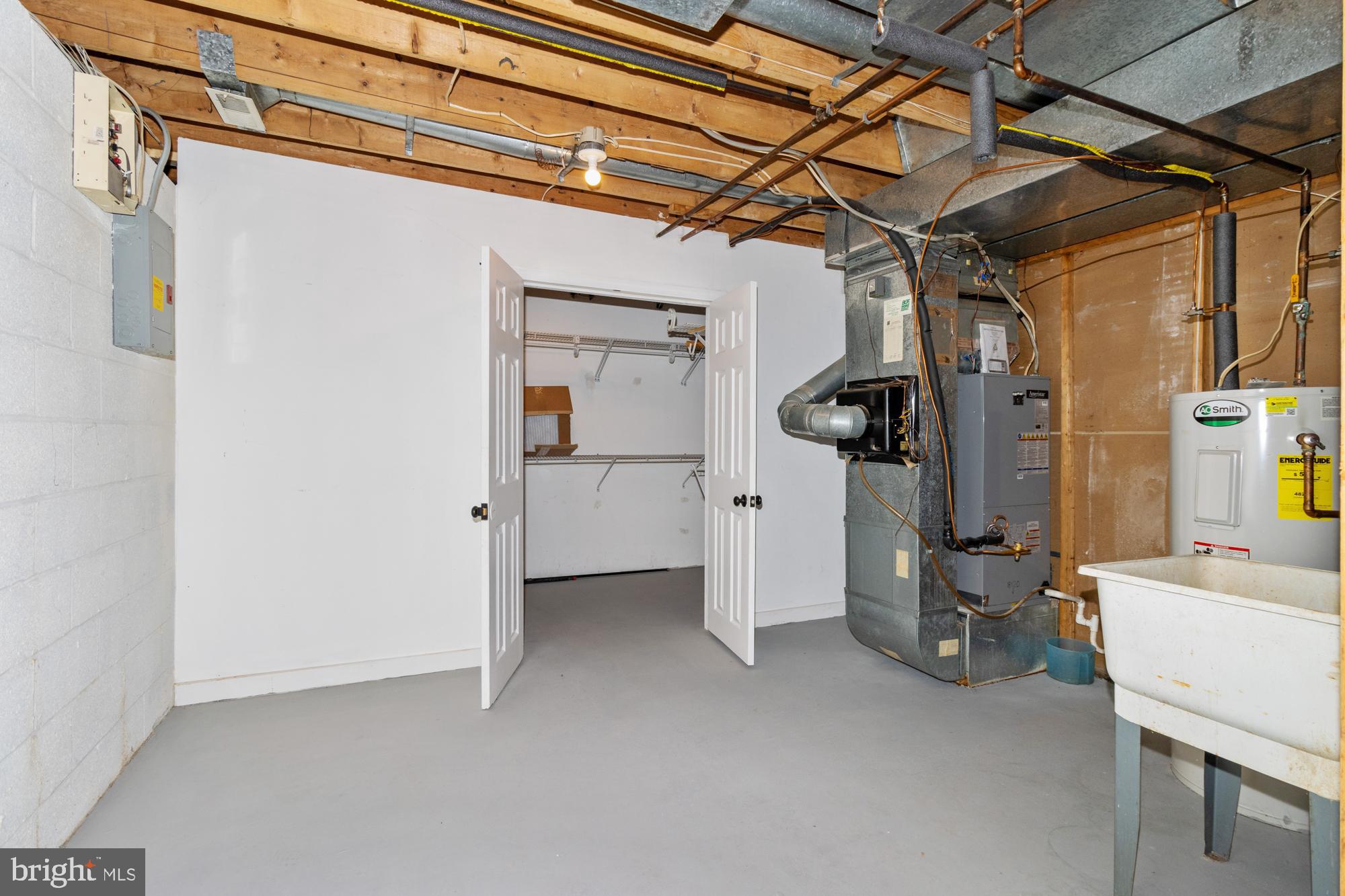 VILLAGE OF KINGS CONTRIVANCE - Residential