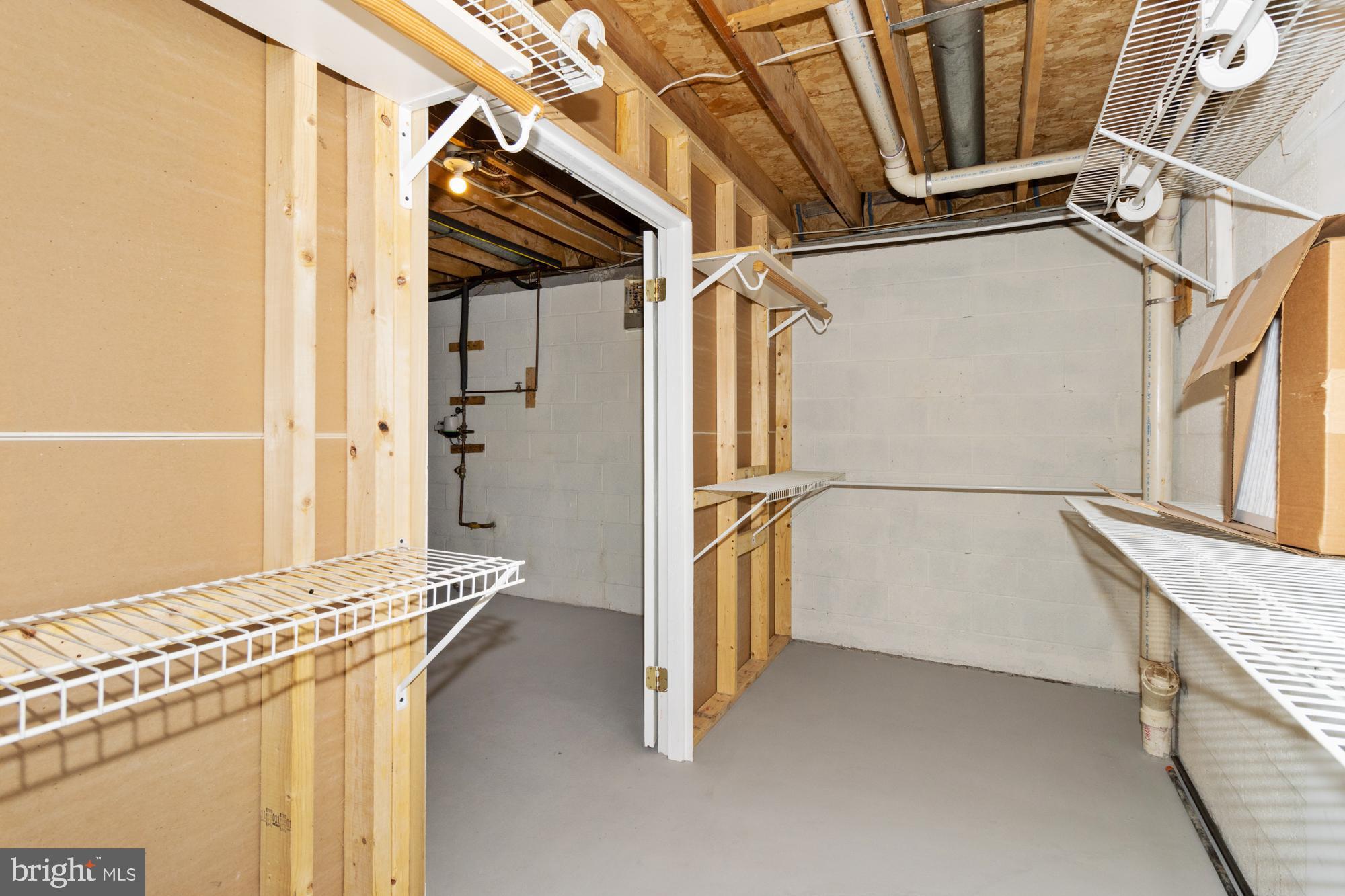 VILLAGE OF KINGS CONTRIVANCE - Residential