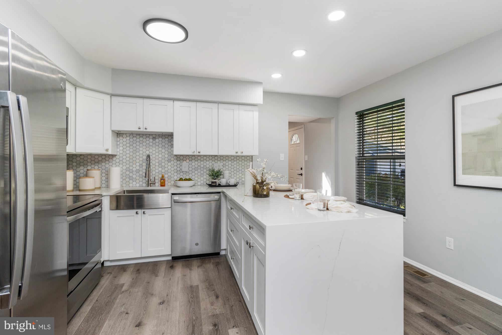 VILLAGE OF KINGS CONTRIVANCE - Residential