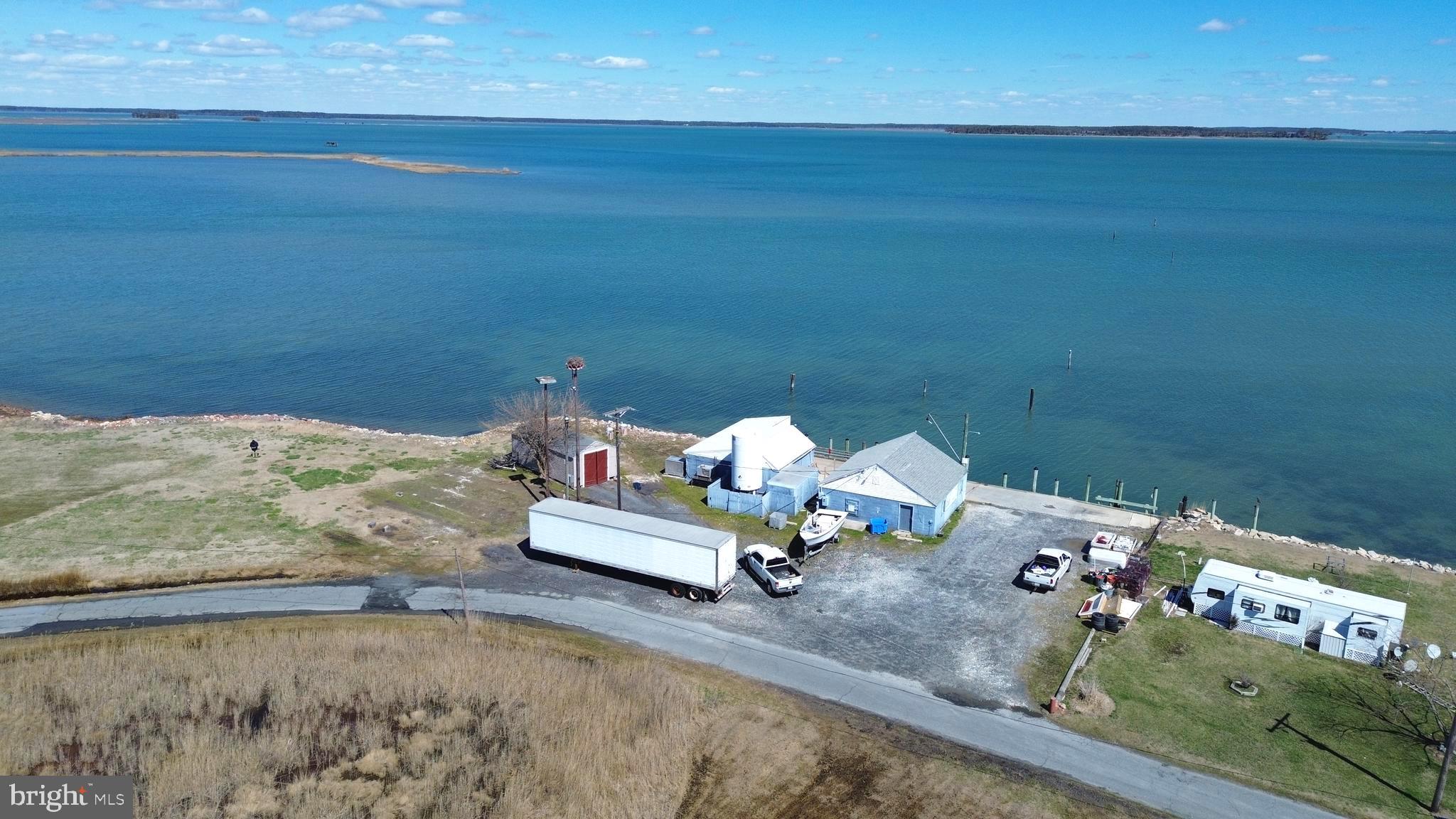 1620 STEAMBOAT WHARF