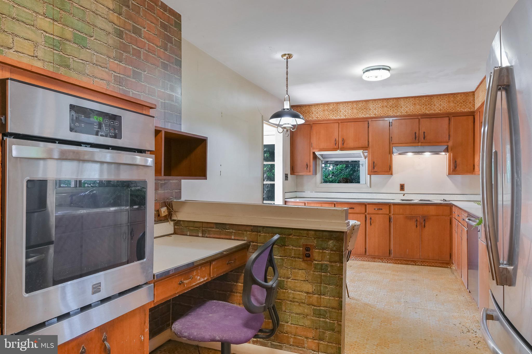 SOUTHDOWN SHORES - Residential