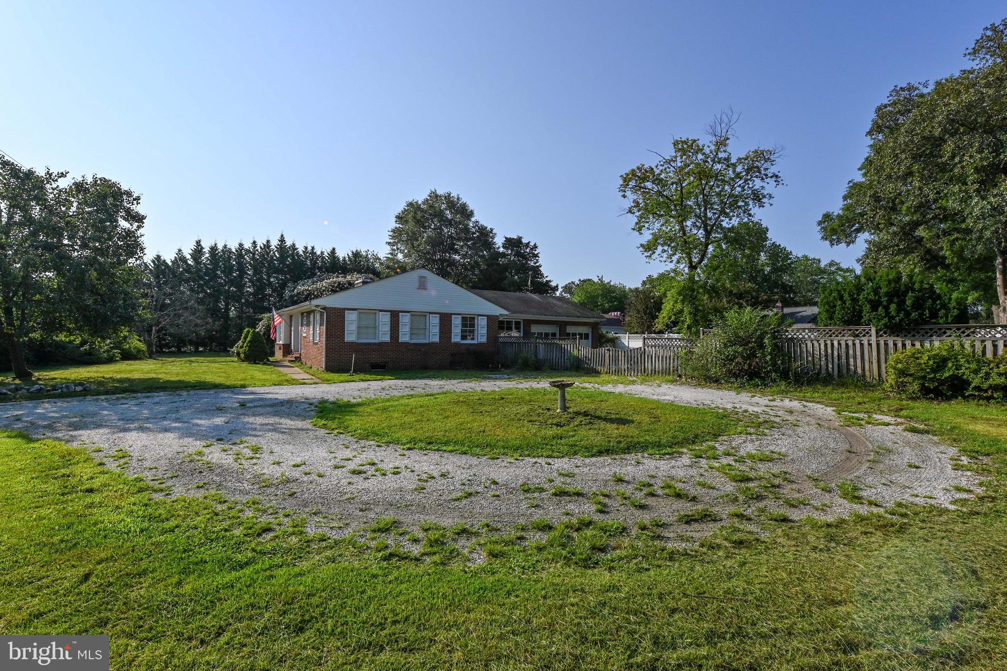 SOUTHDOWN SHORES - Residential