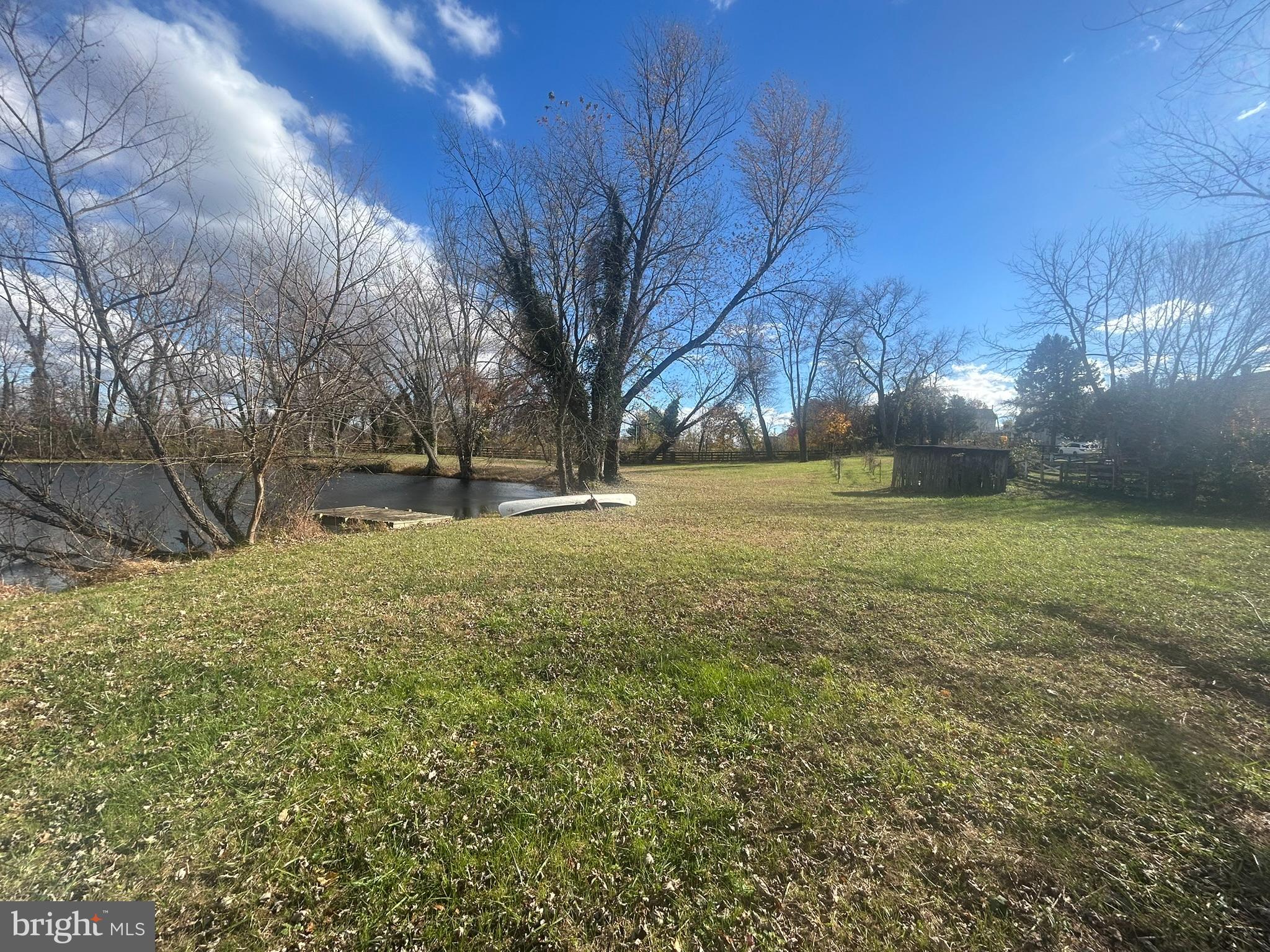 TOWN OF LOVETTSVILLE - Residential