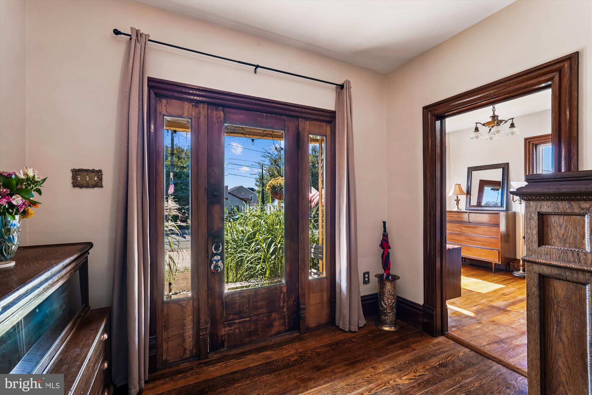 TOWN OF LOVETTSVILLE - Residential