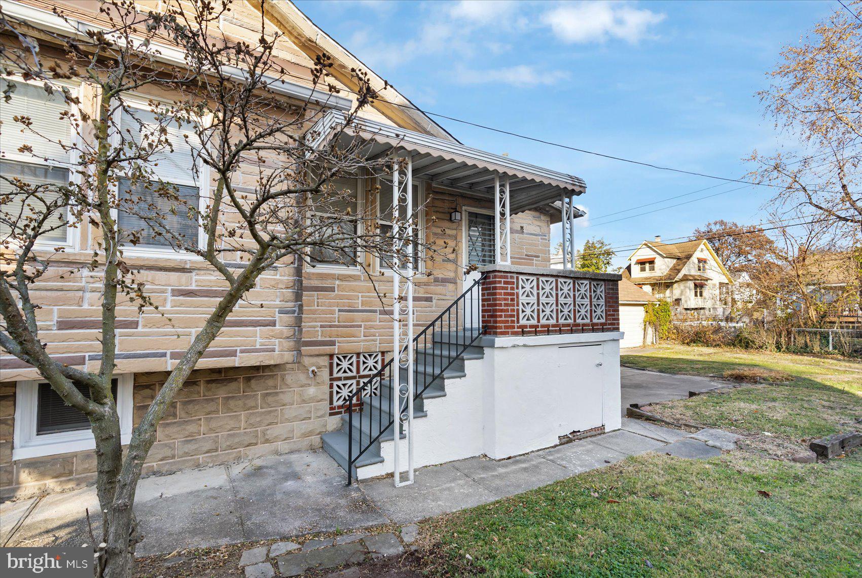 ELMWOOD - Residential