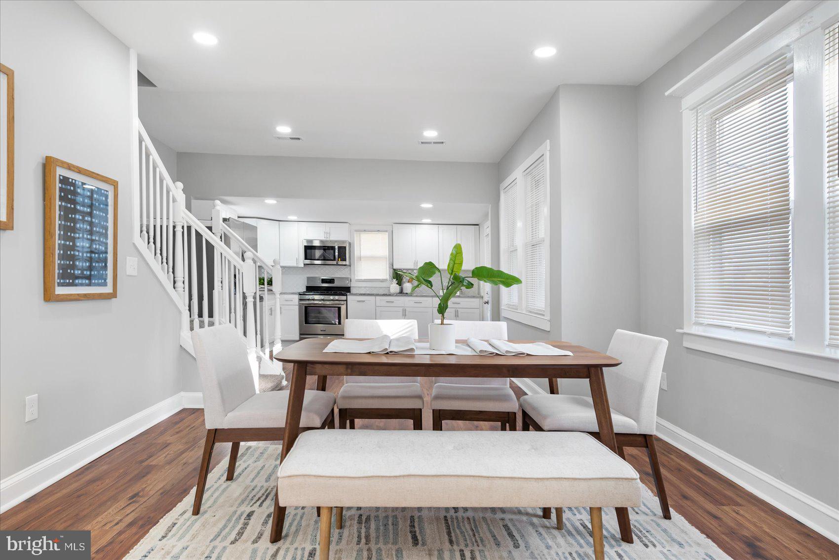 ELMWOOD - Residential