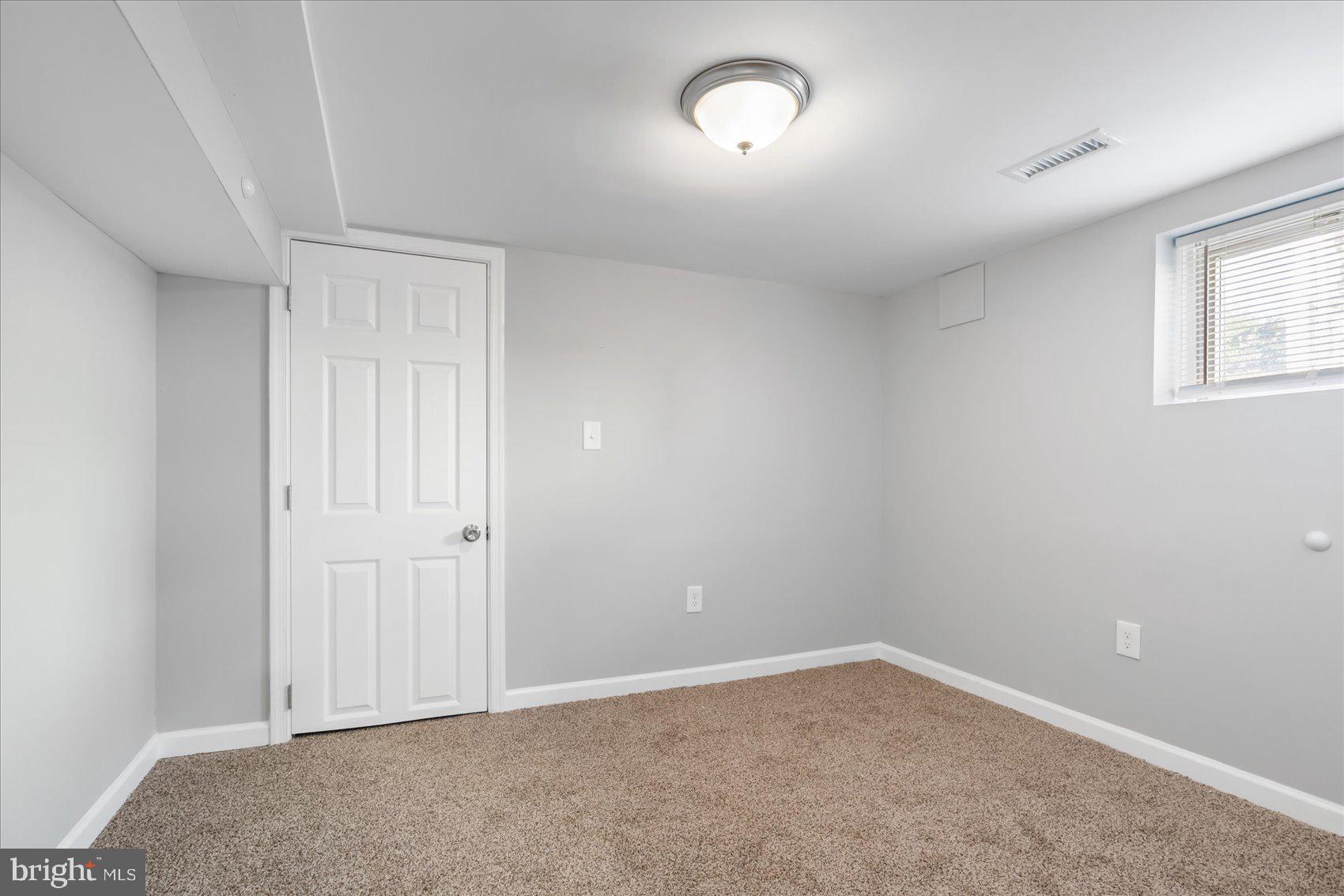 ELMWOOD - Residential