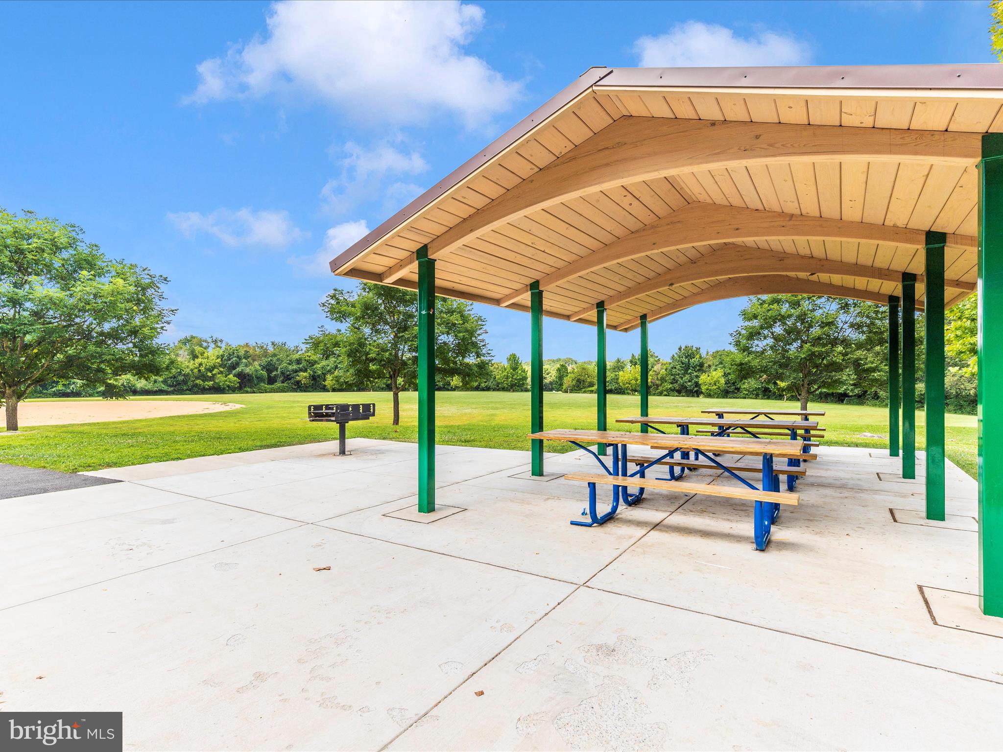 MONTGOMERY VILLAGE - Residential