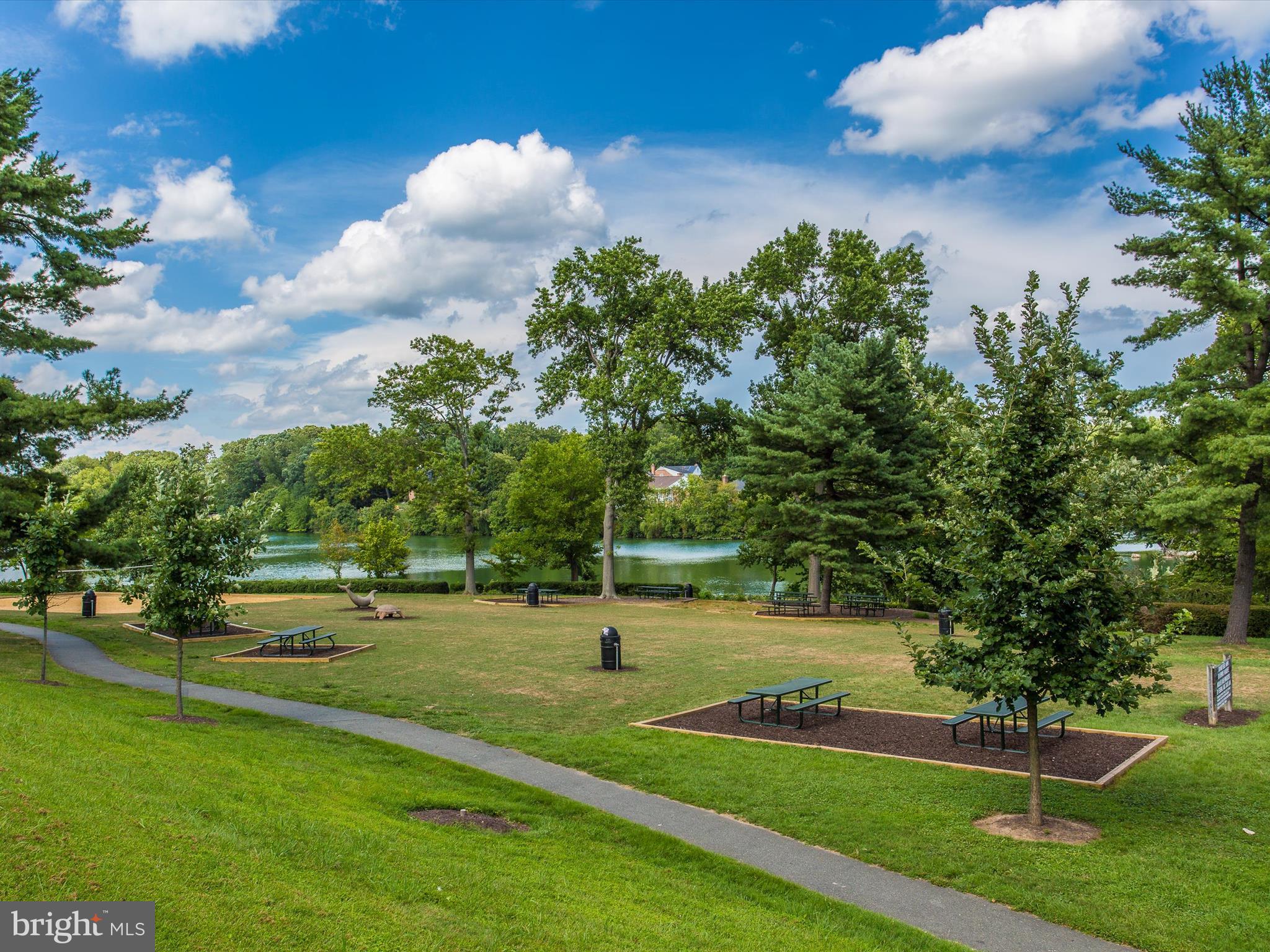 MONTGOMERY VILLAGE - Residential