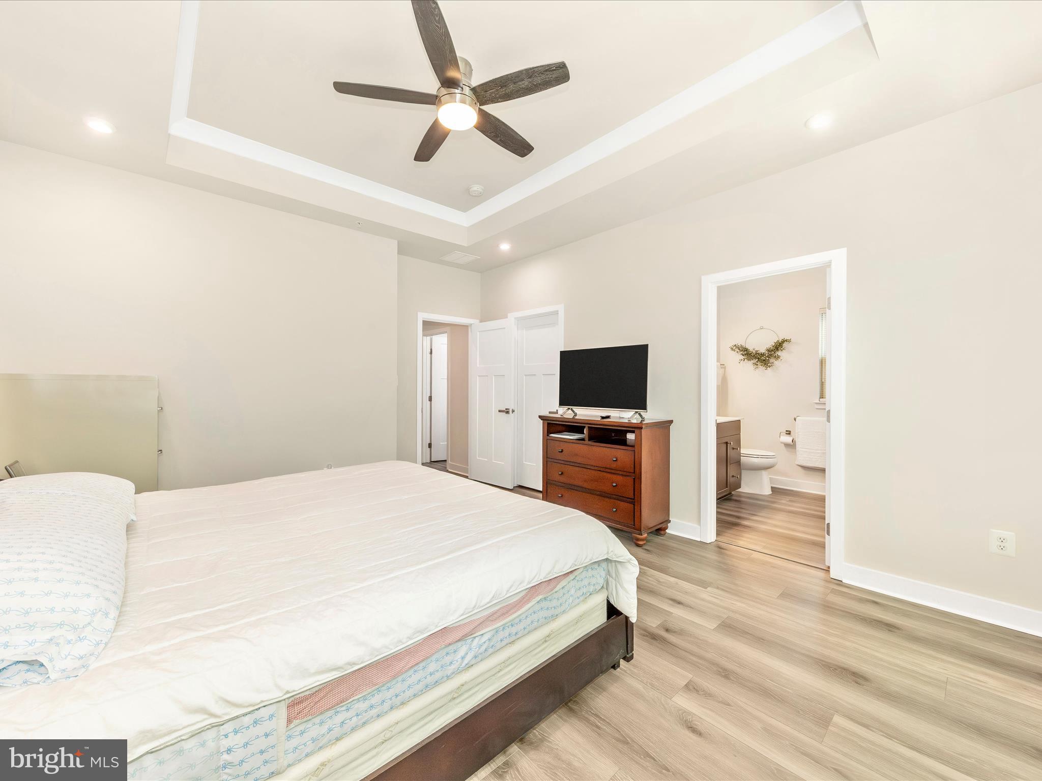 MONTGOMERY VILLAGE - Residential