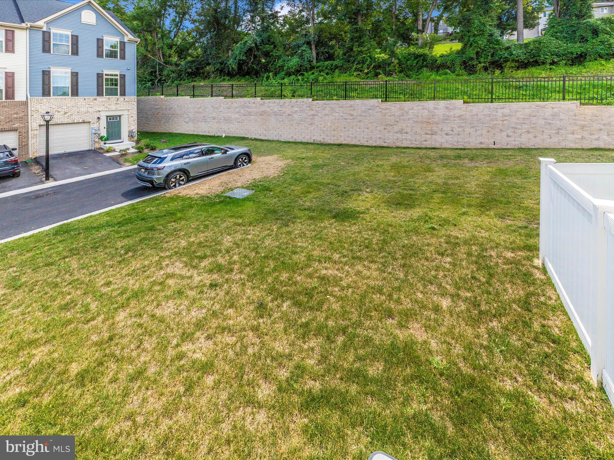 MONTGOMERY VILLAGE - Residential