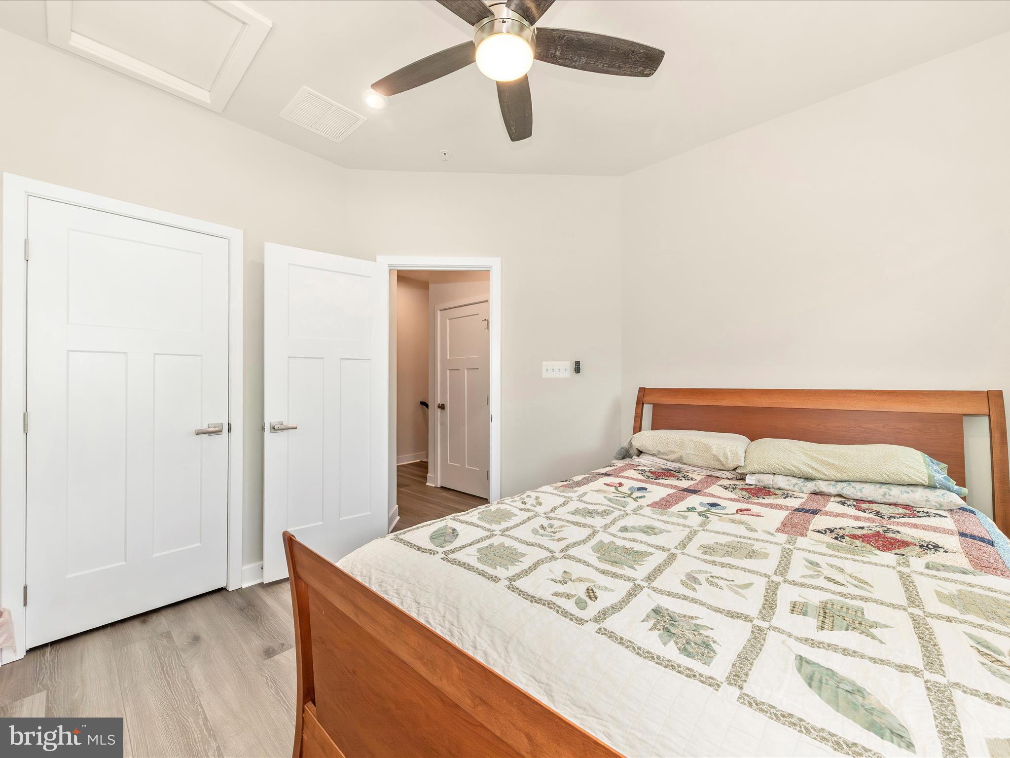 MONTGOMERY VILLAGE - Residential