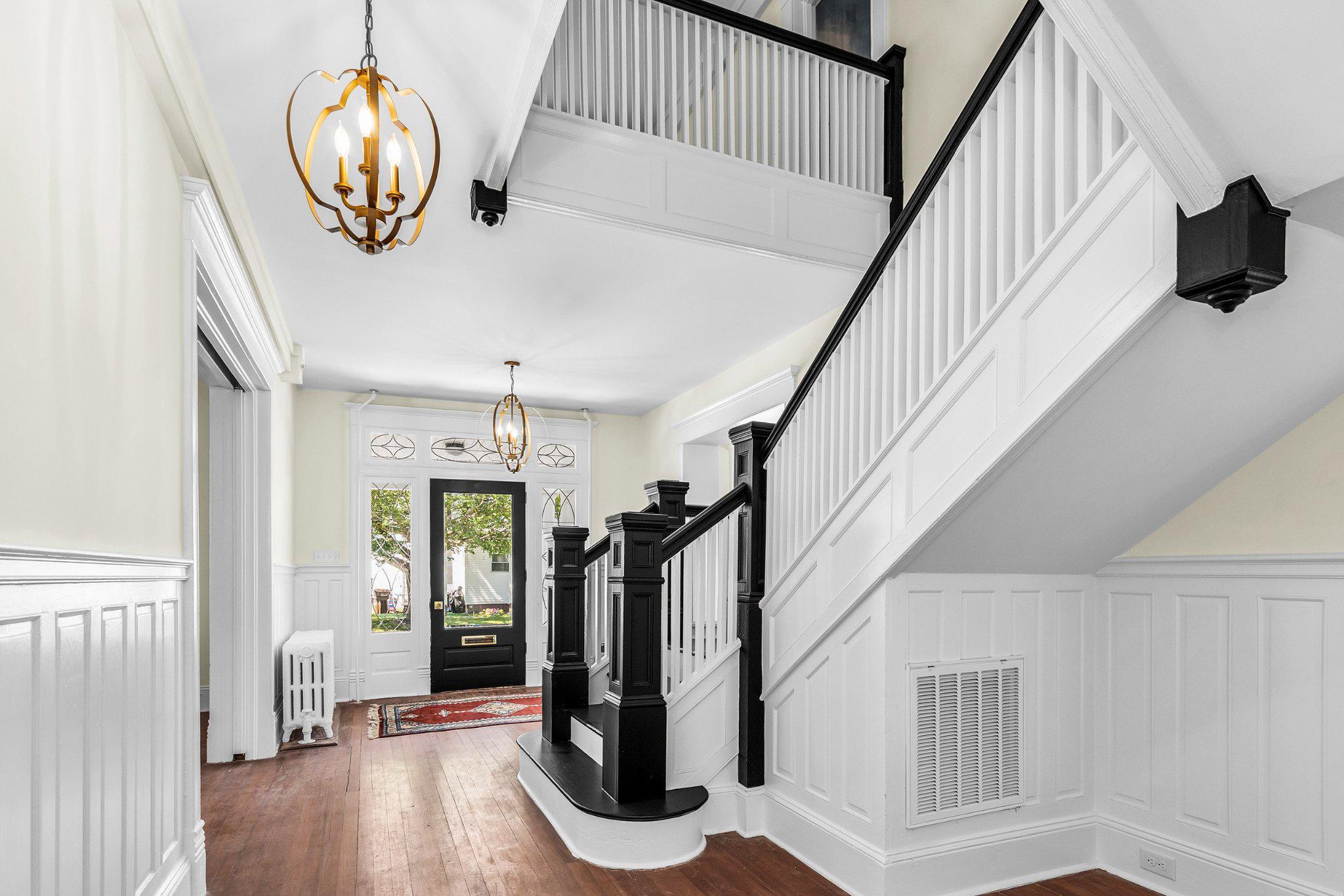 CAMBRIDGE HISTORIC DISTRICT - Residential