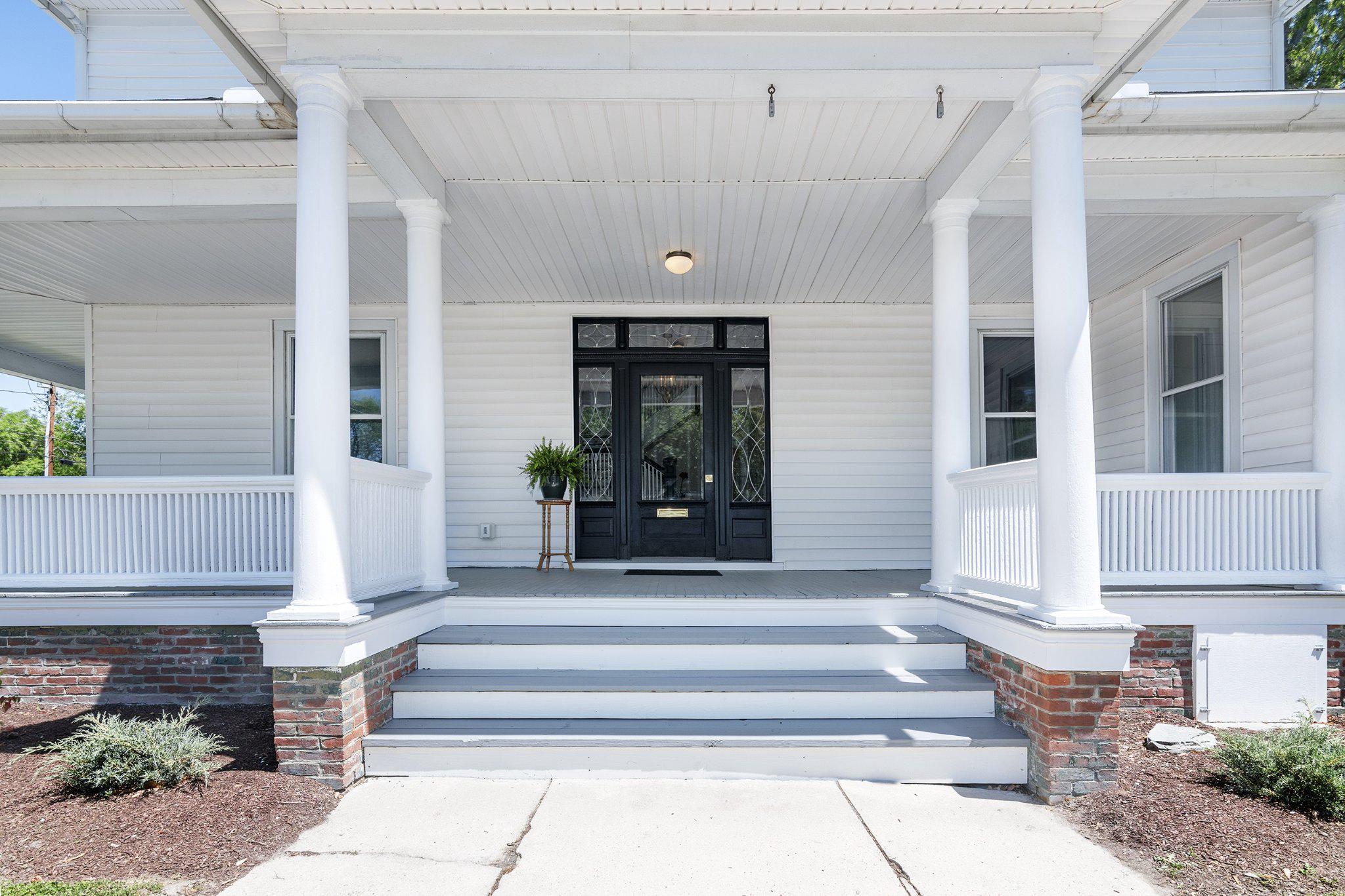 CAMBRIDGE HISTORIC DISTRICT - Residential