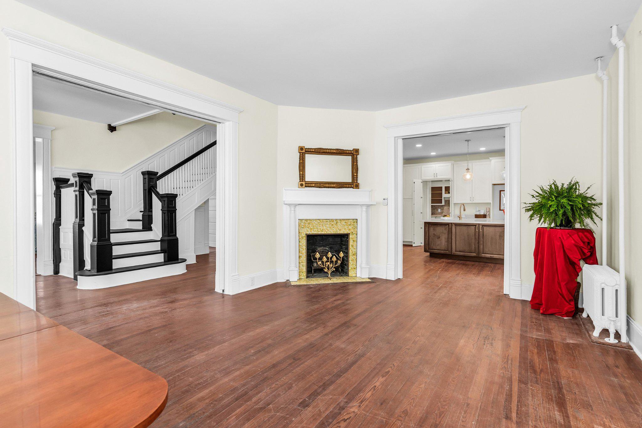 CAMBRIDGE HISTORIC DISTRICT - Residential