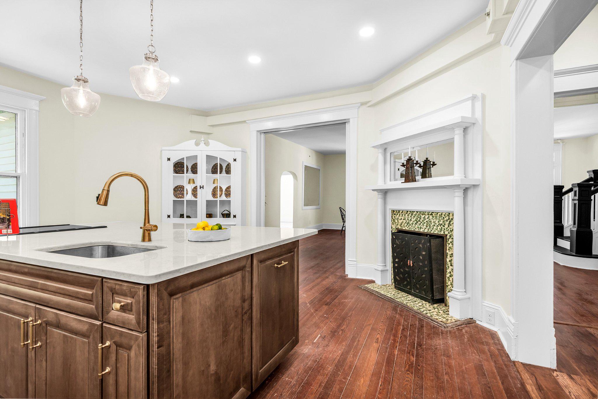CAMBRIDGE HISTORIC DISTRICT - Residential