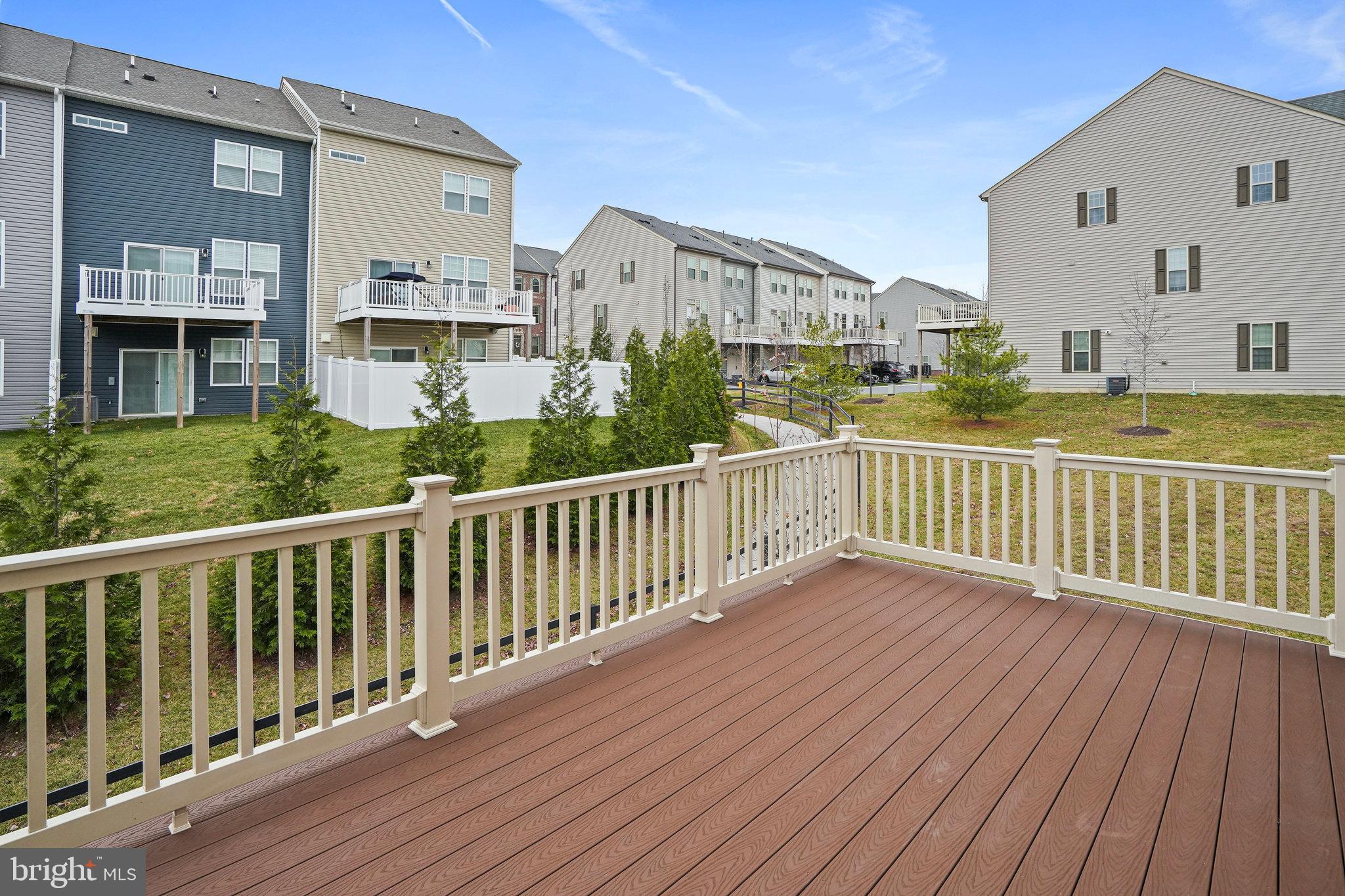 PARKSIDE - Residential