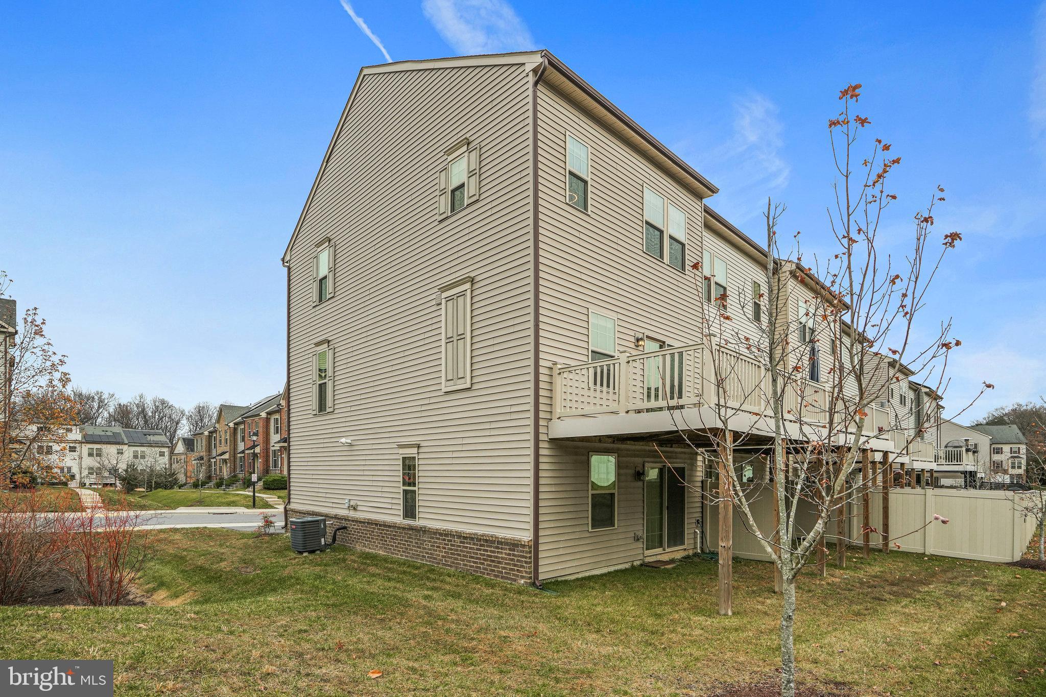 PARKSIDE - Residential