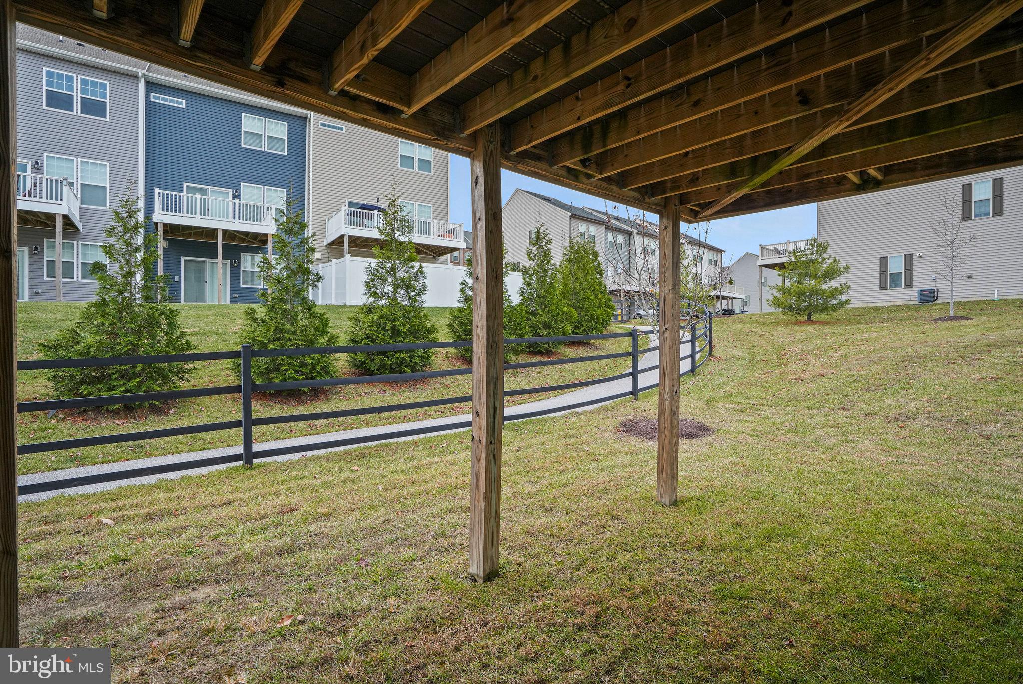 PARKSIDE - Residential