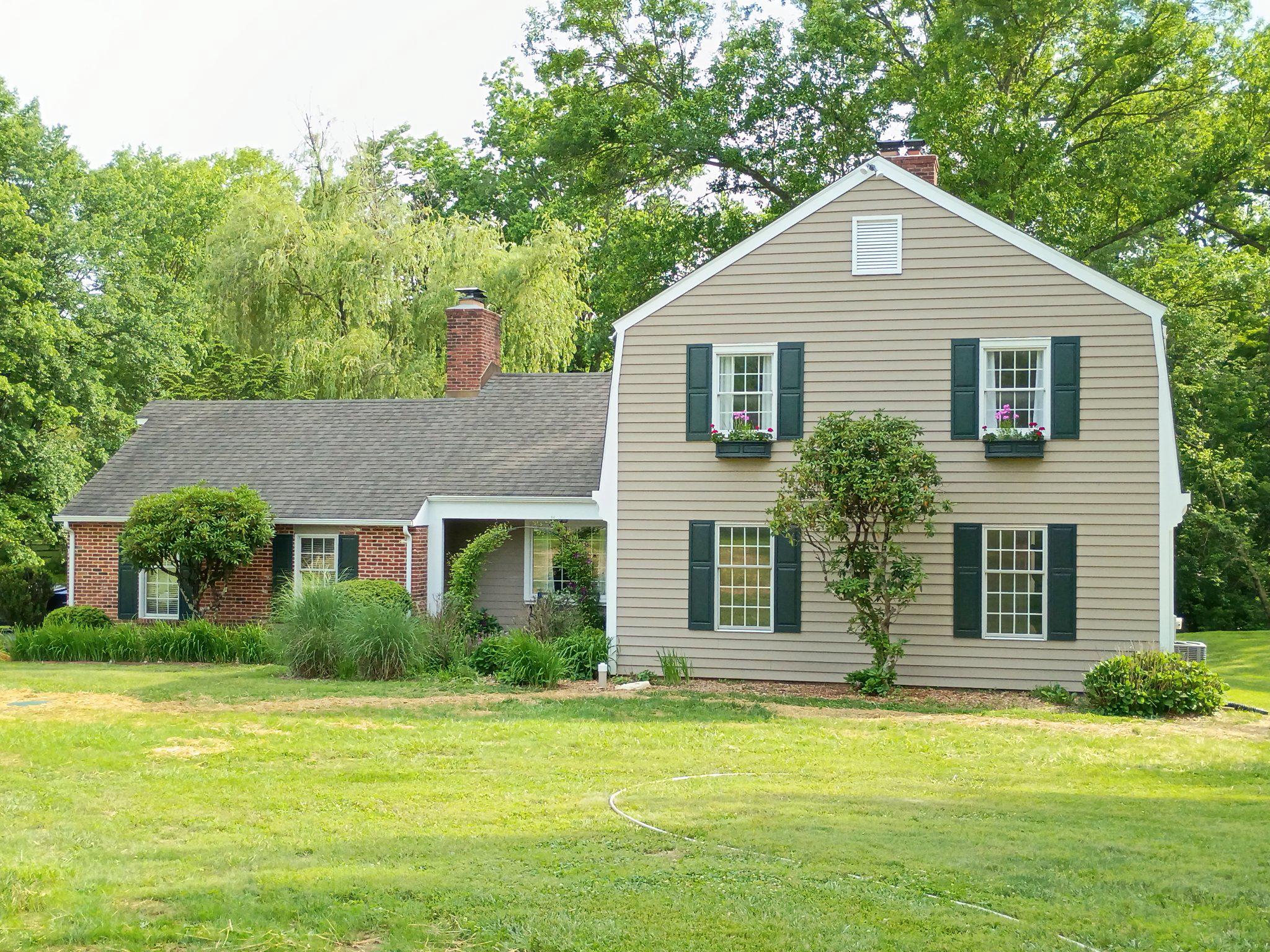 804 GENERAL STERLING DRIVE