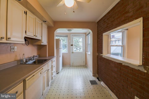 Photo of 551 Jansen Avenue, ESSINGTON, PA 19029 (MLS # PADE2122786)