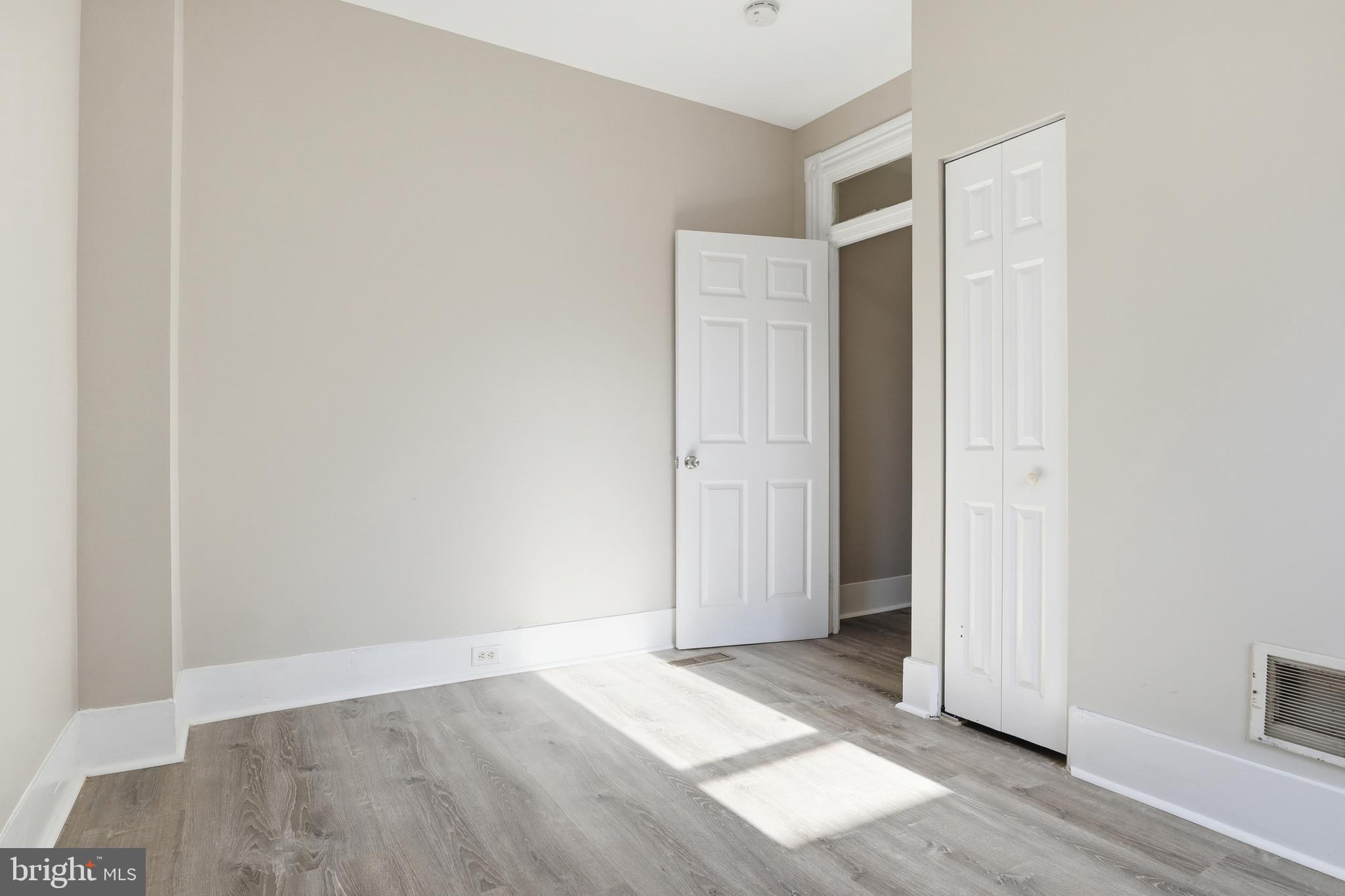 LANCASTER - Residential