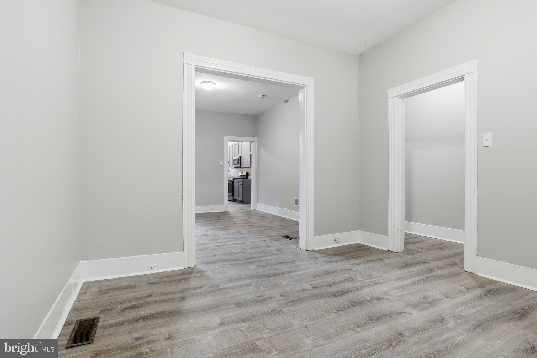 LANCASTER - Residential