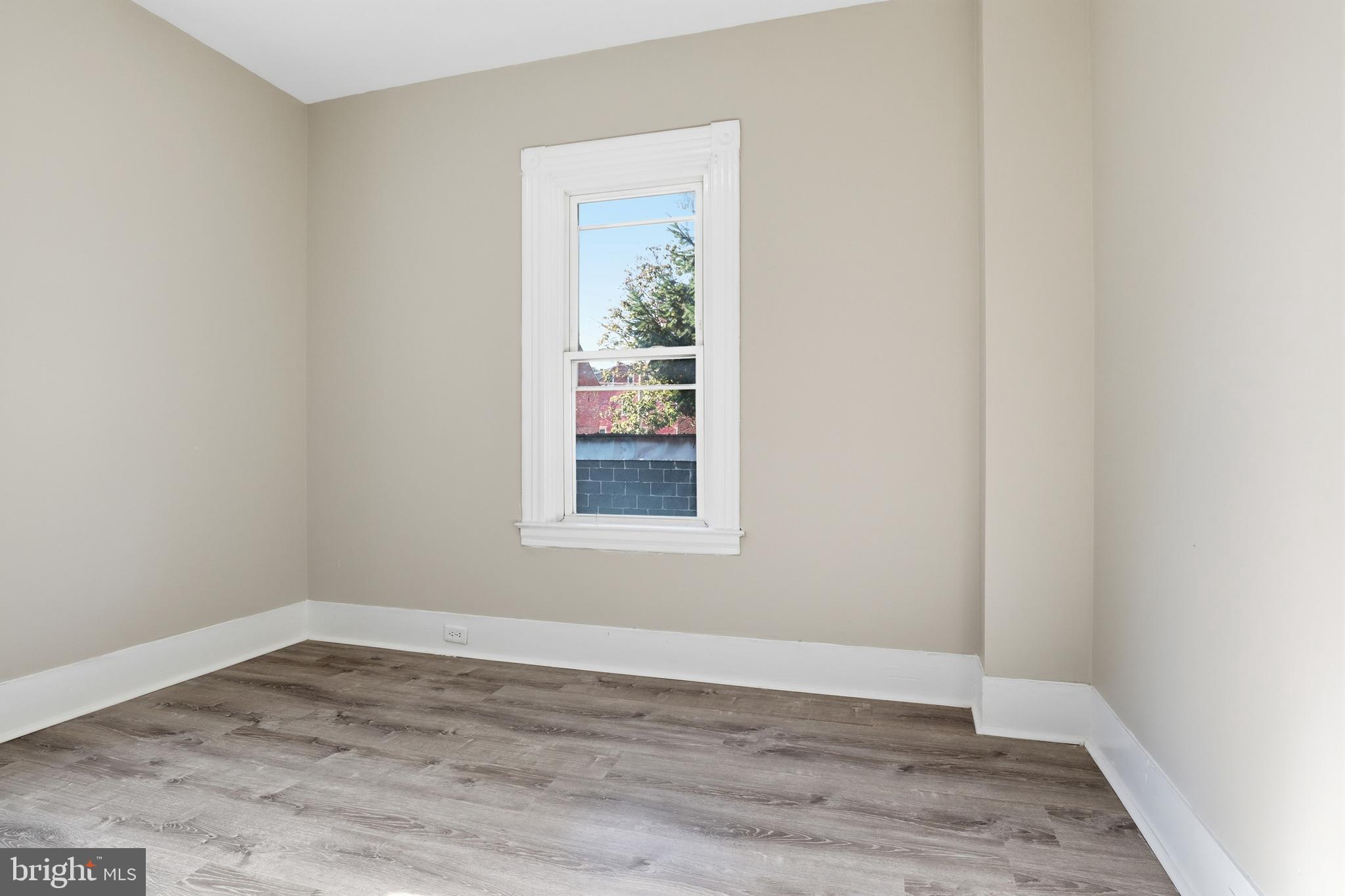 LANCASTER - Residential