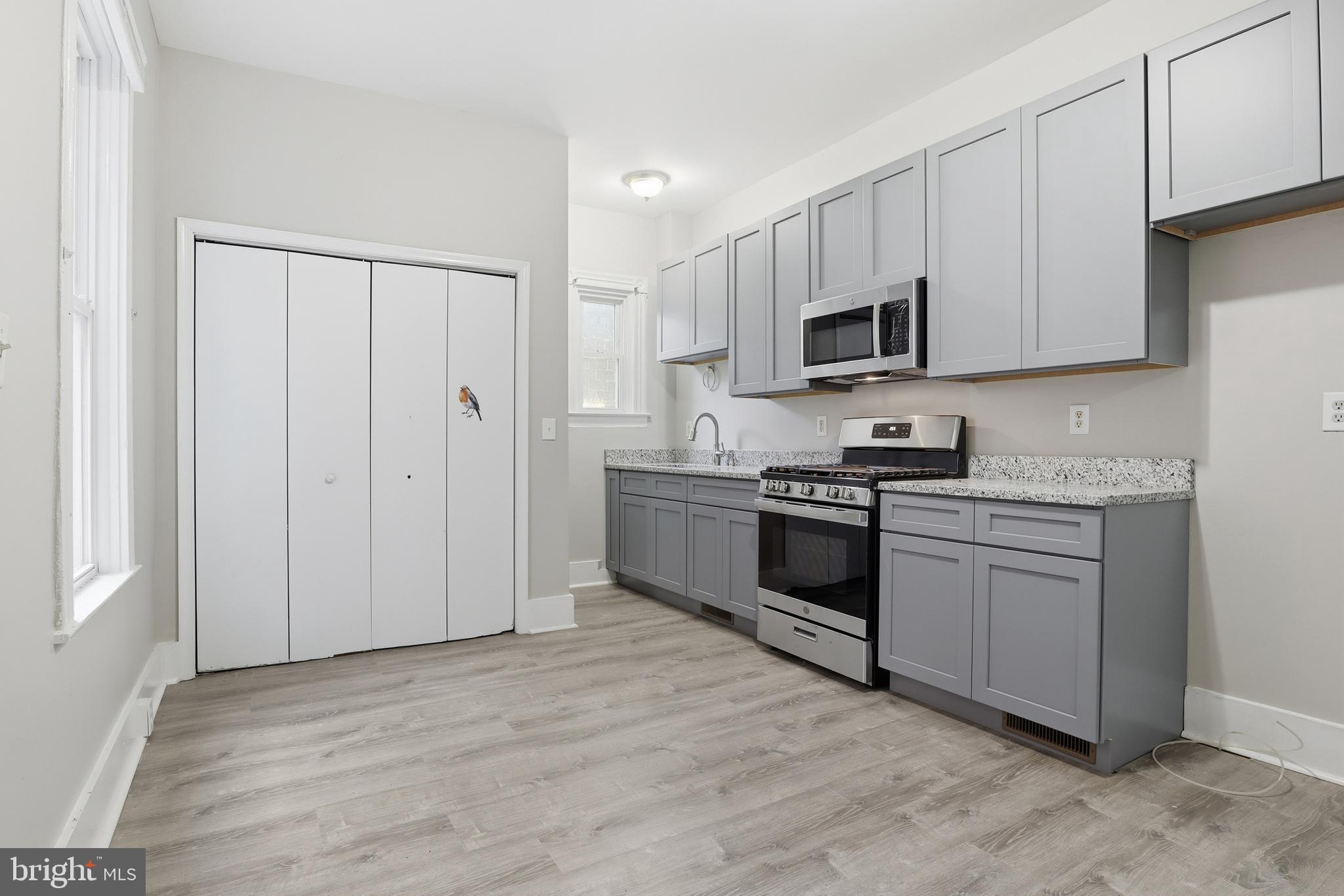 LANCASTER - Residential