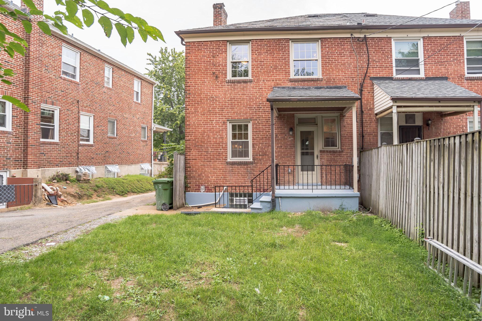 MORAVIA PARK - Residential