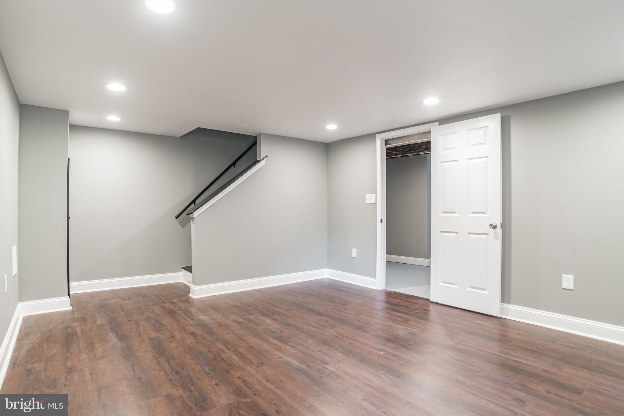 MORAVIA PARK - Residential