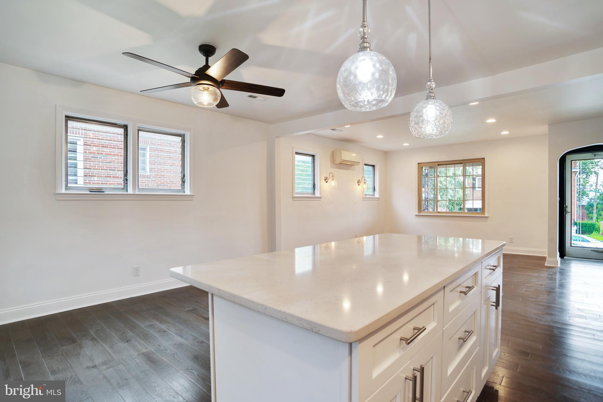 MORAVIA PARK - Residential