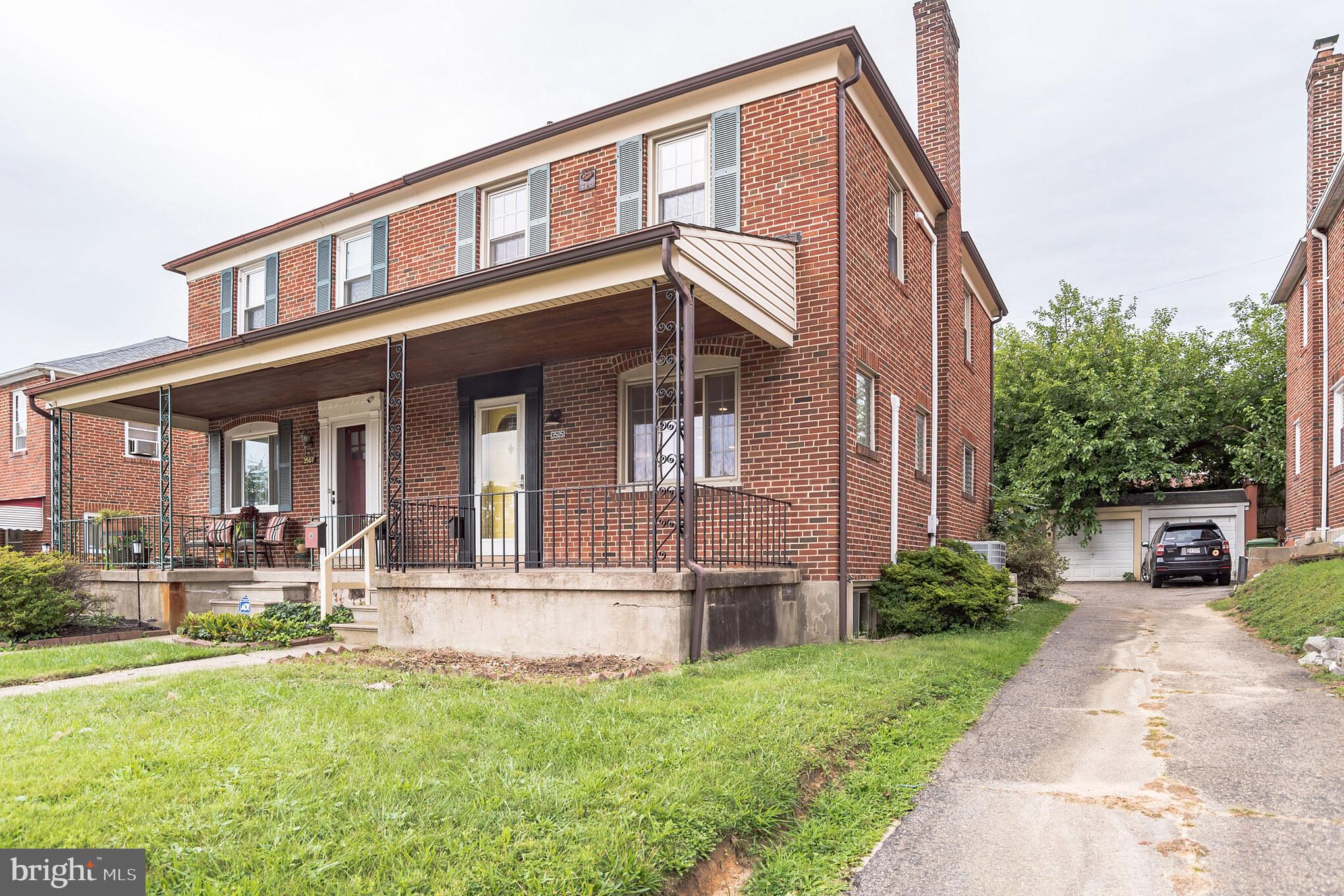 MORAVIA PARK - Residential