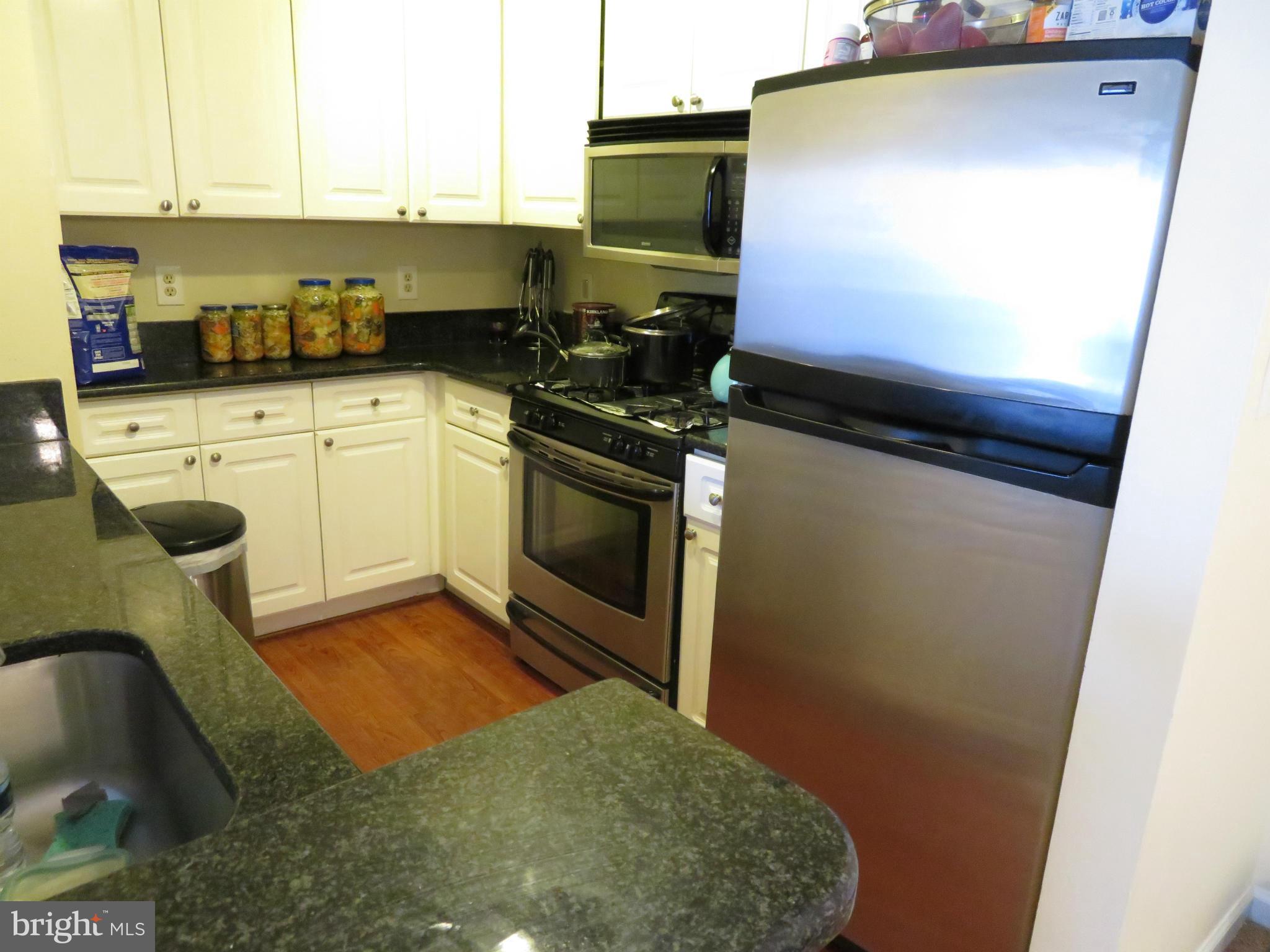 SOUTH GLEN - Residential Lease