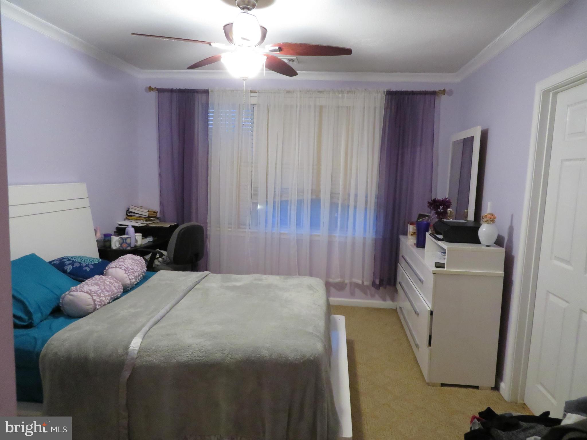 SOUTH GLEN - Residential Lease