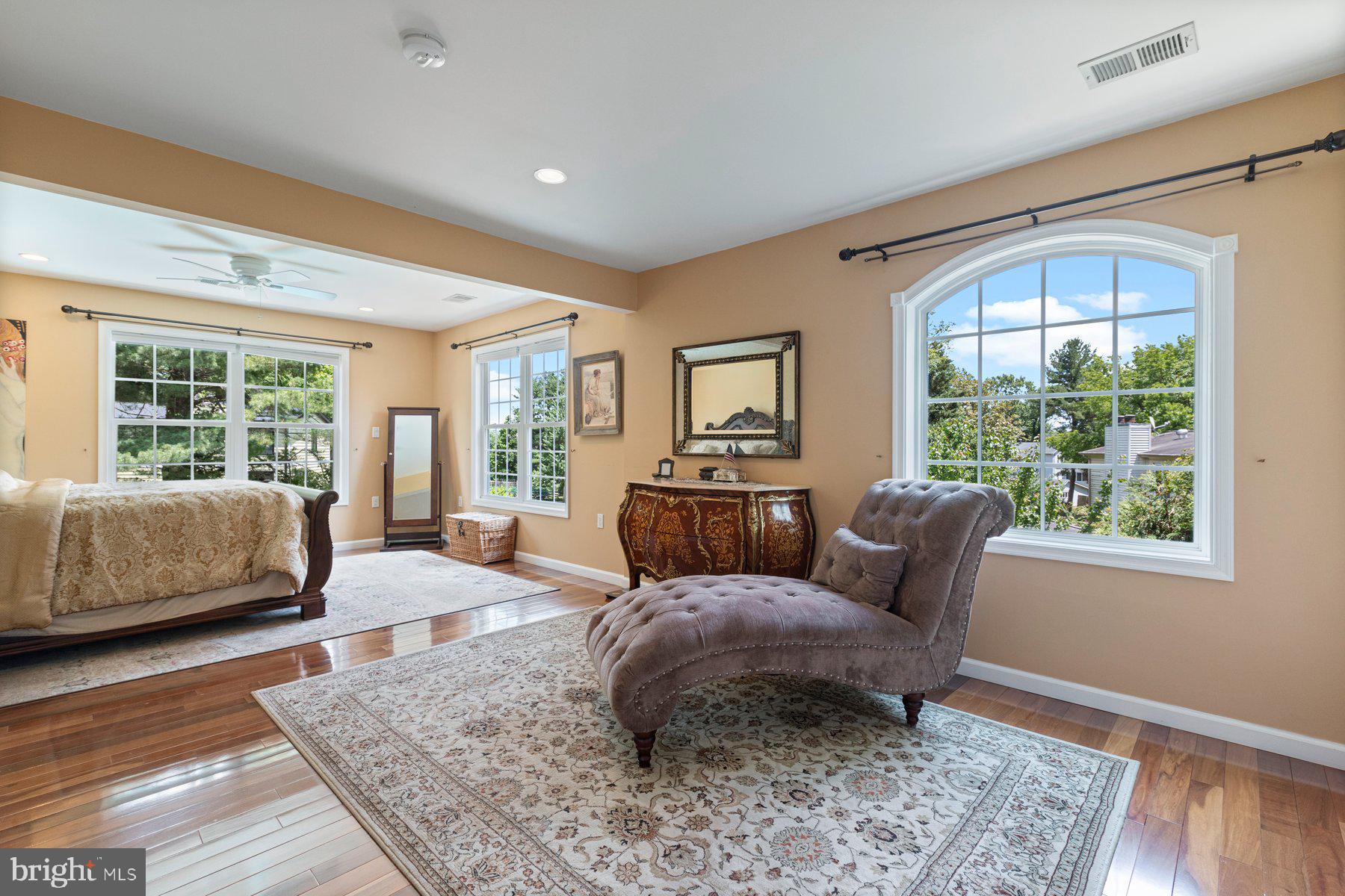 CARTER HILL - Residential