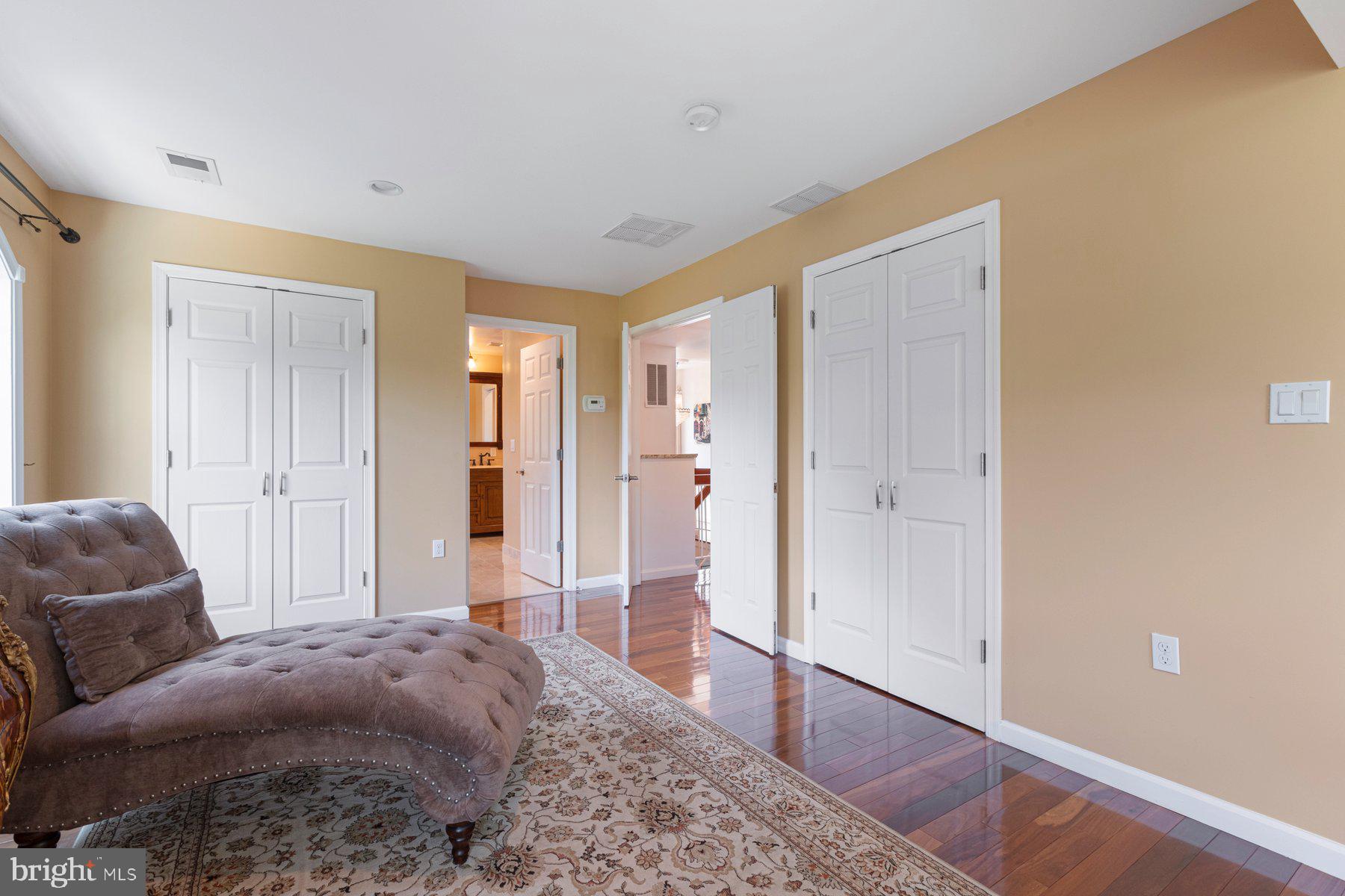 CARTER HILL - Residential