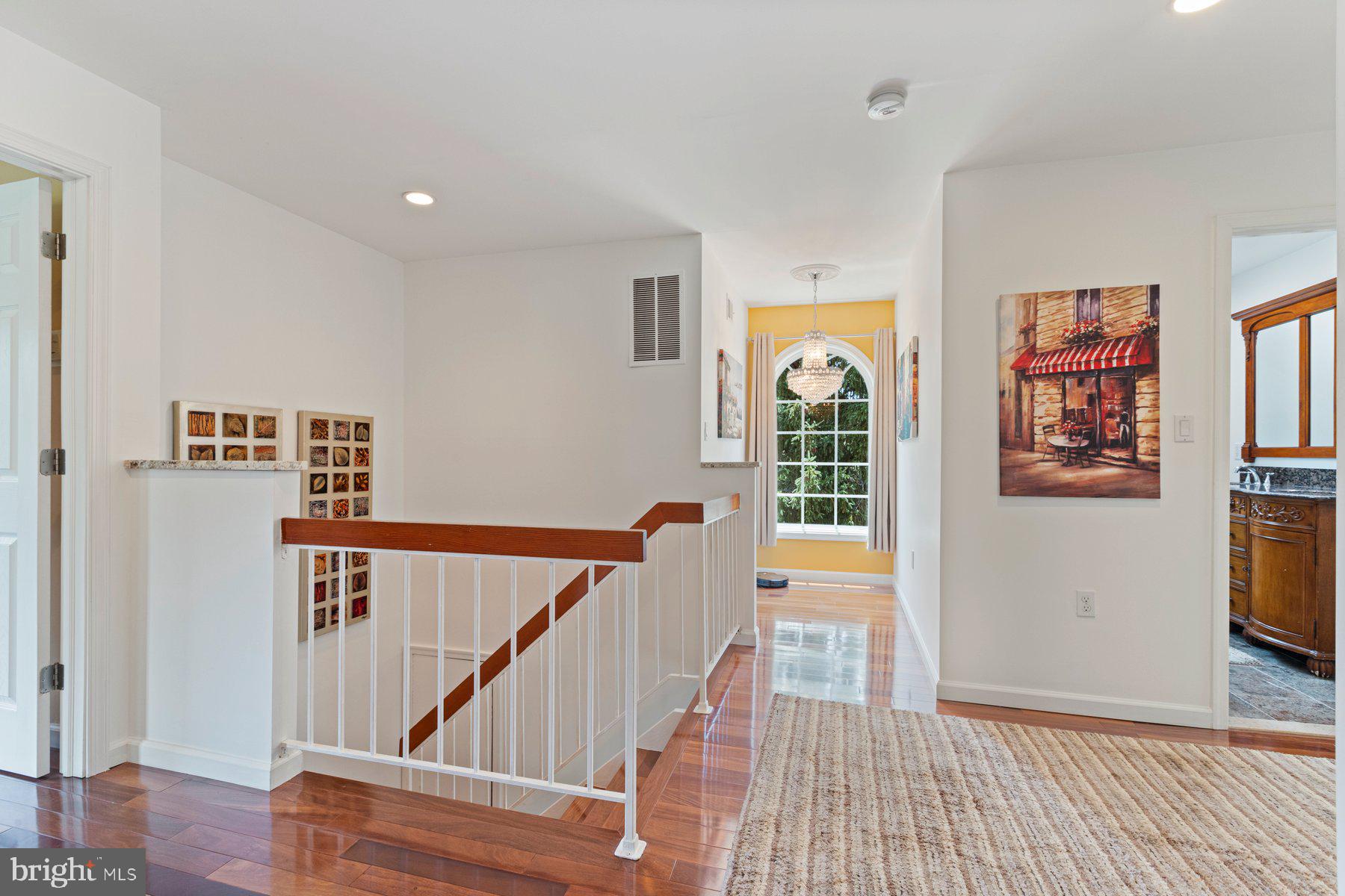 CARTER HILL - Residential