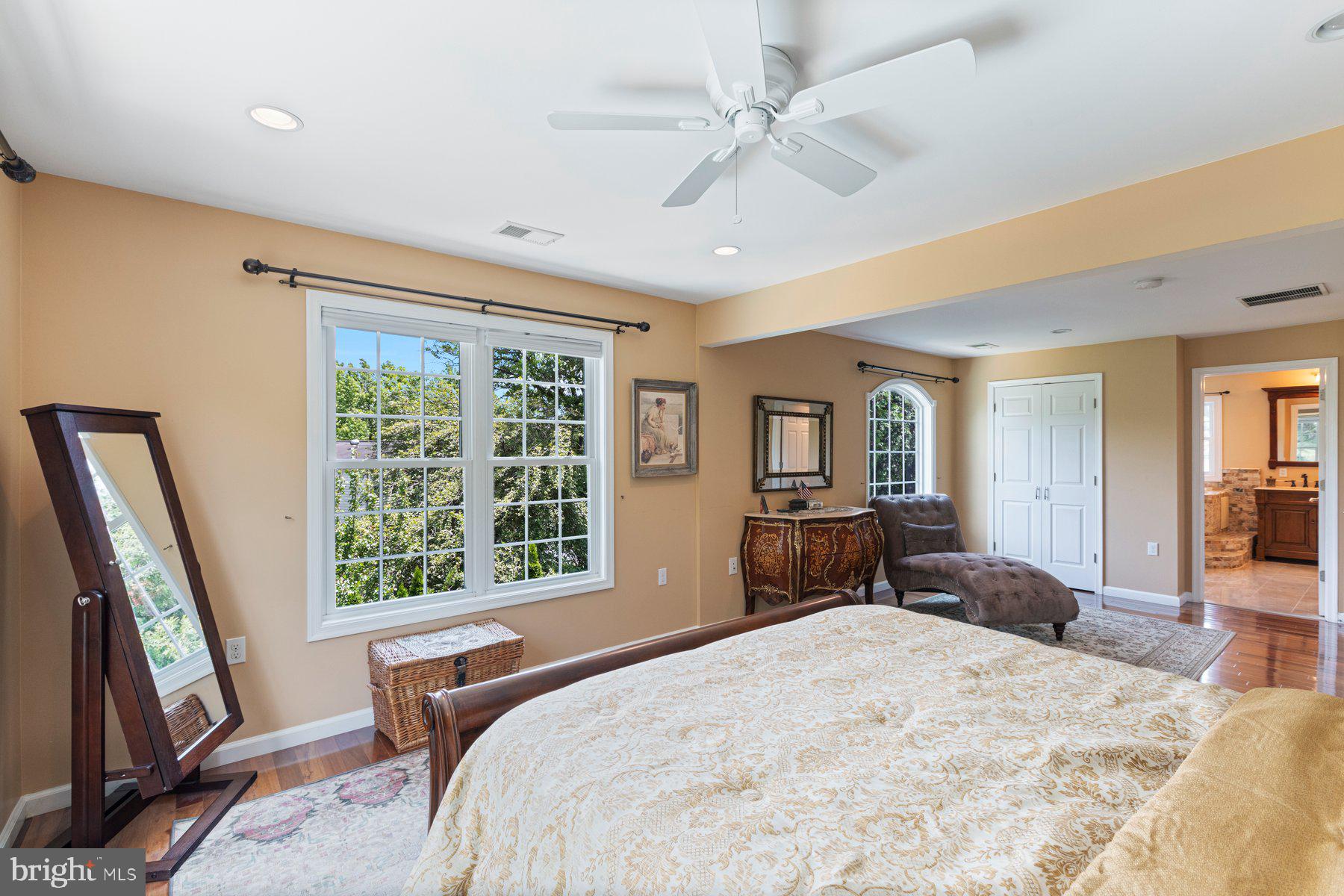 CARTER HILL - Residential