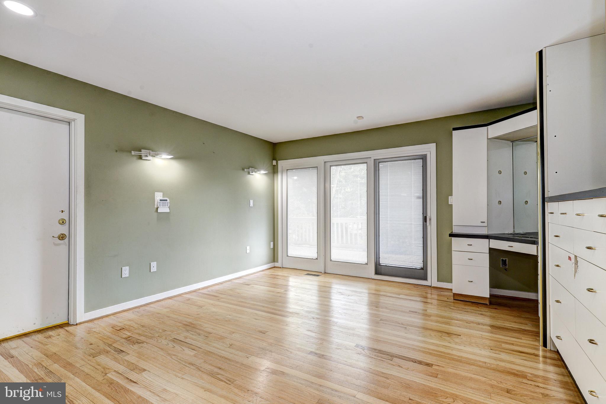 GREENACRES - Residential