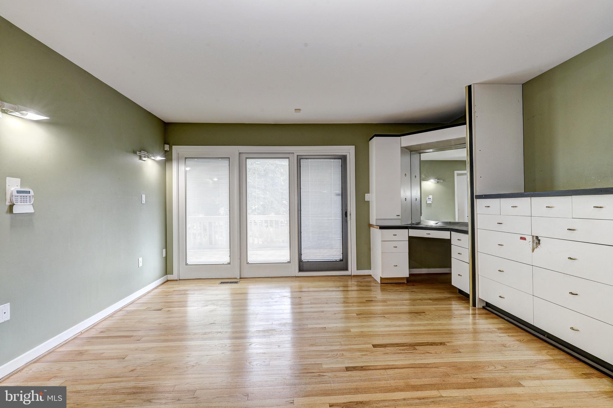 GREENACRES - Residential