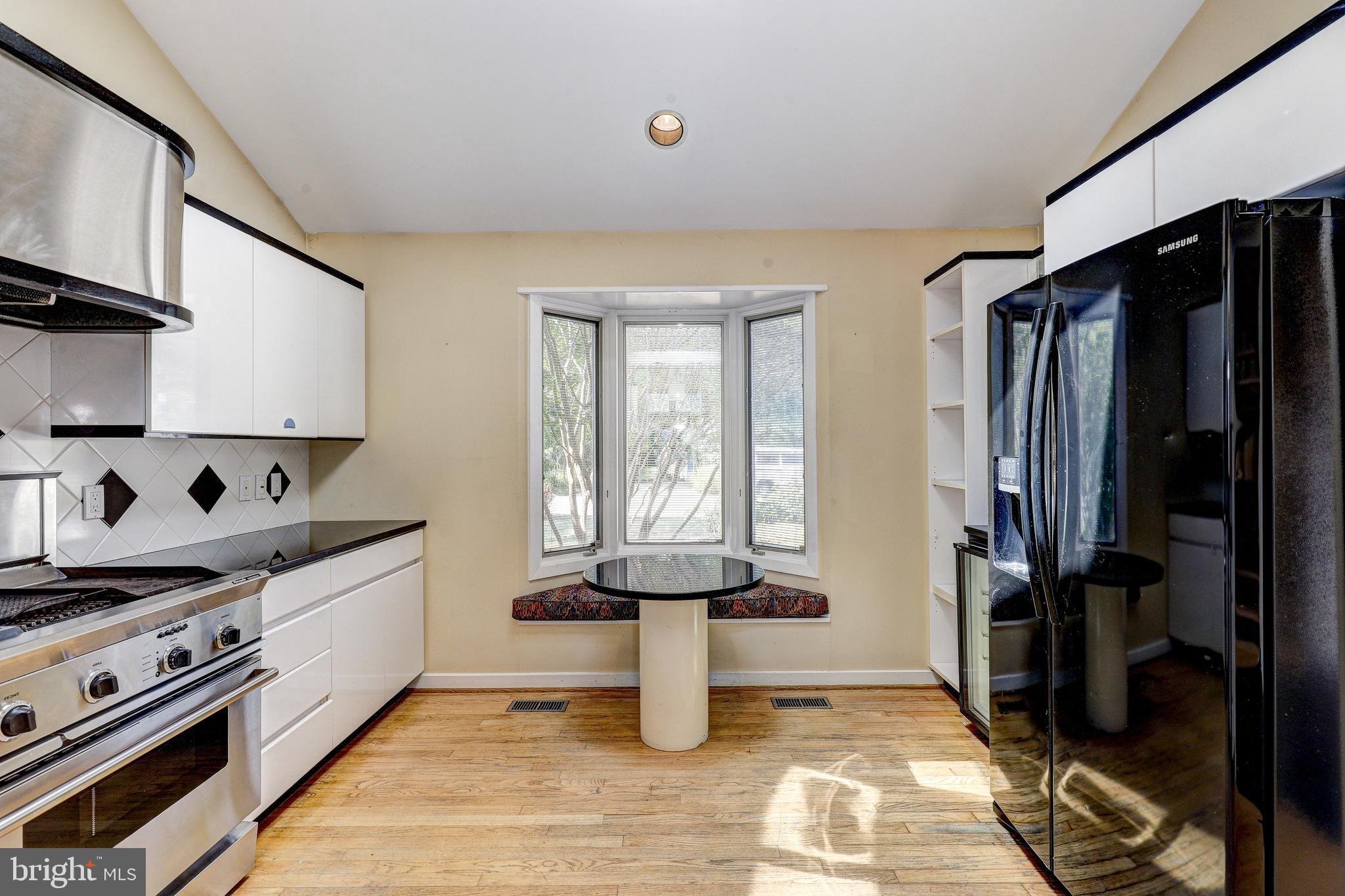 GREENACRES - Residential